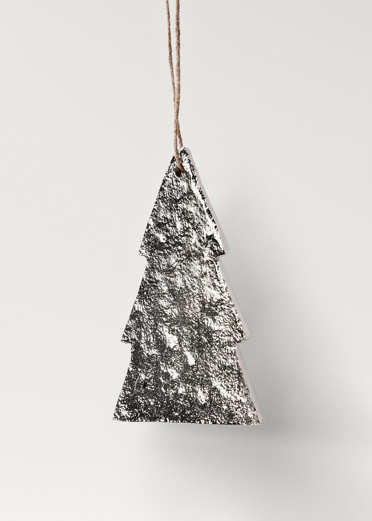 Pine tree design ornament - Details of the article 1