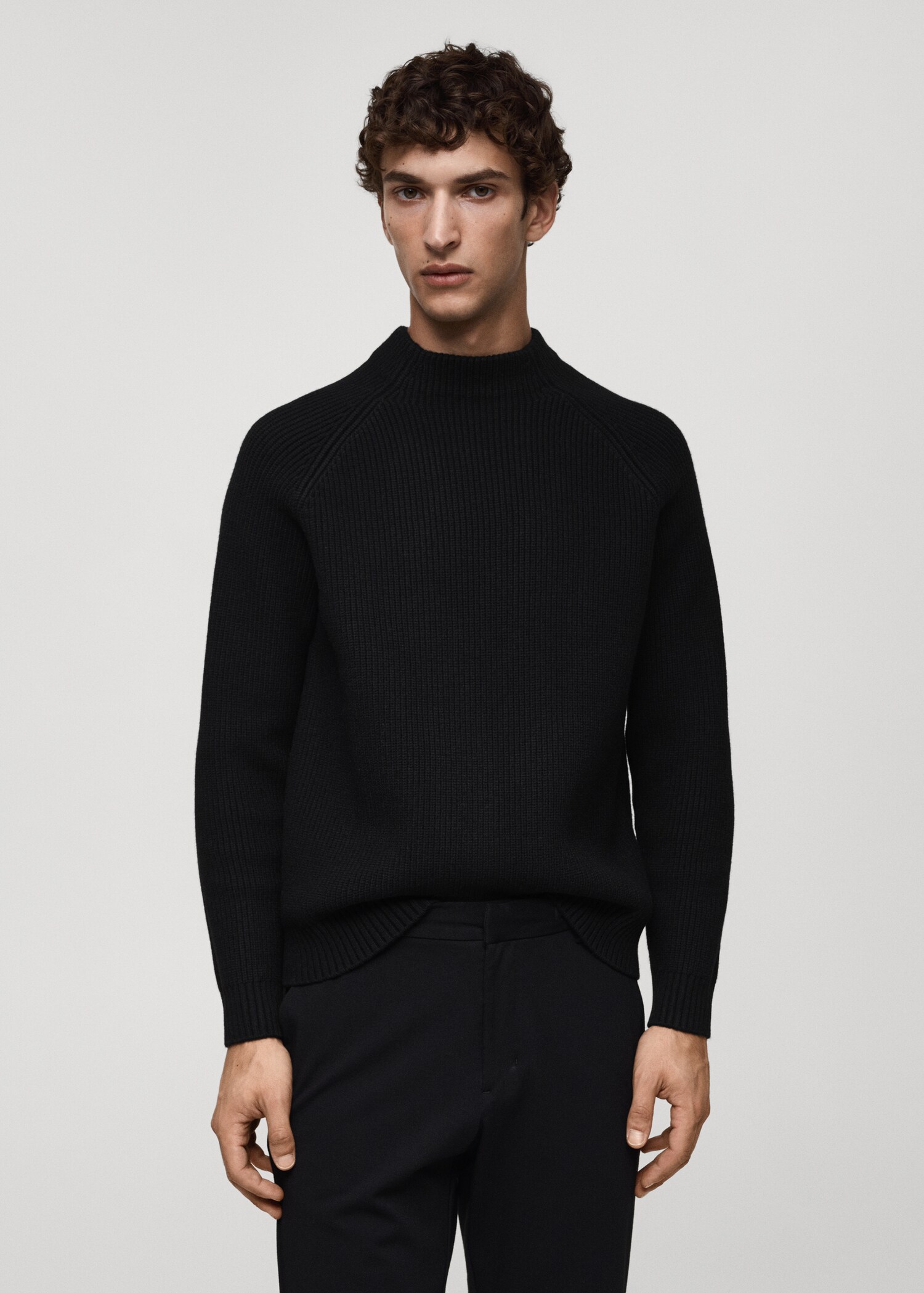 Coolmax® breathable wool-blend sweater - Medium plane