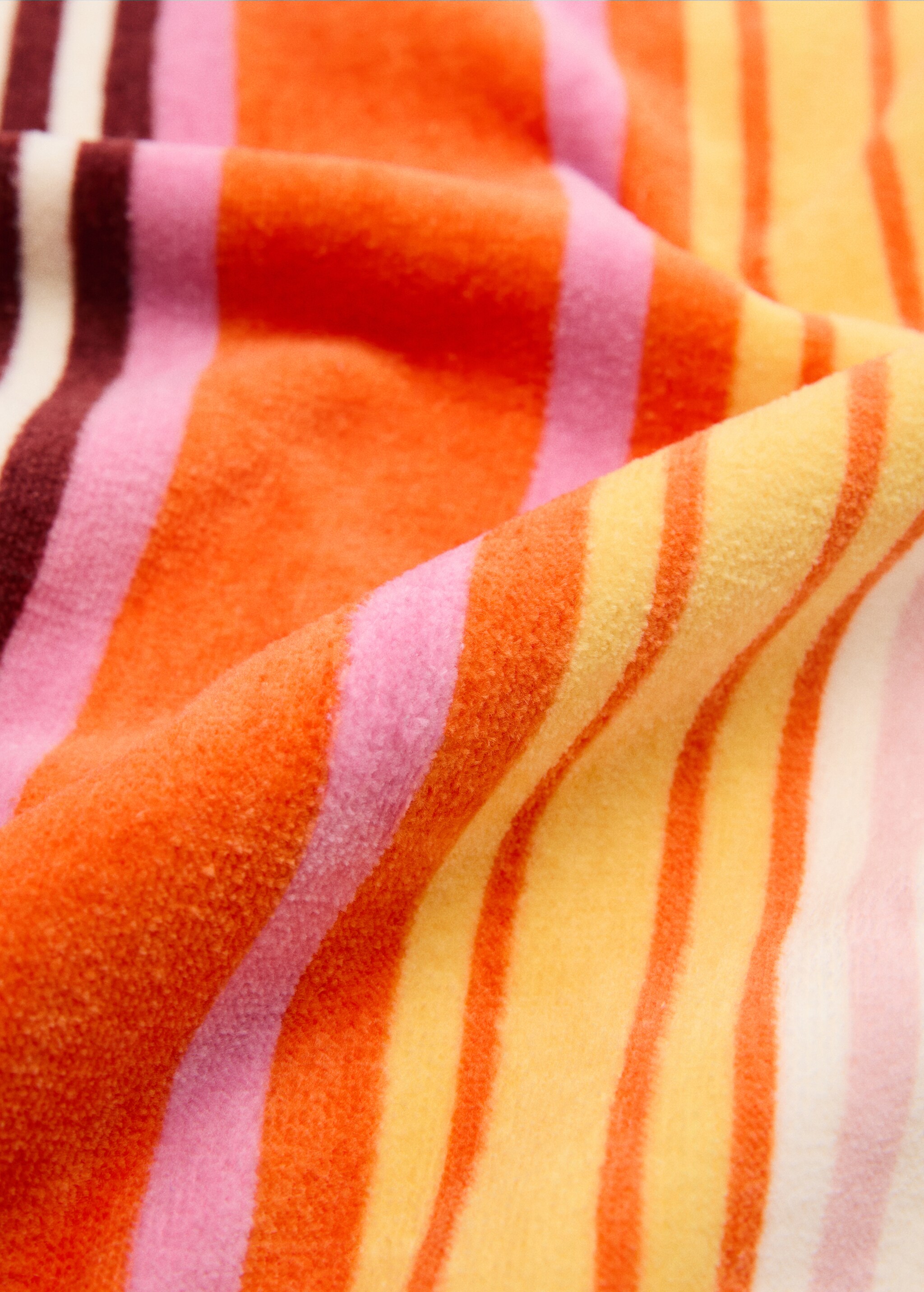 100% cotton striped beach towel - Medium plane