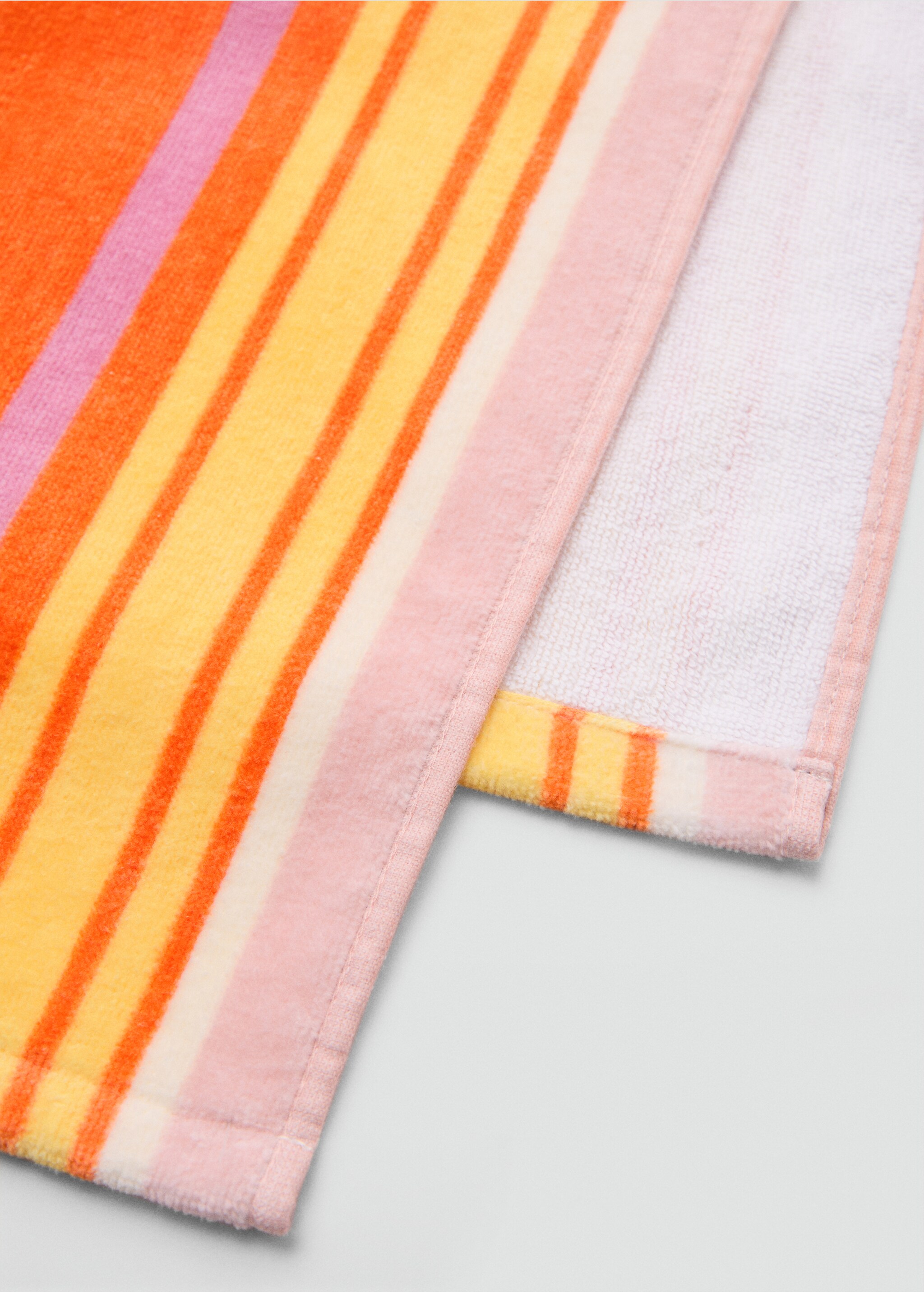 100% cotton striped beach towel - Details of the article 1