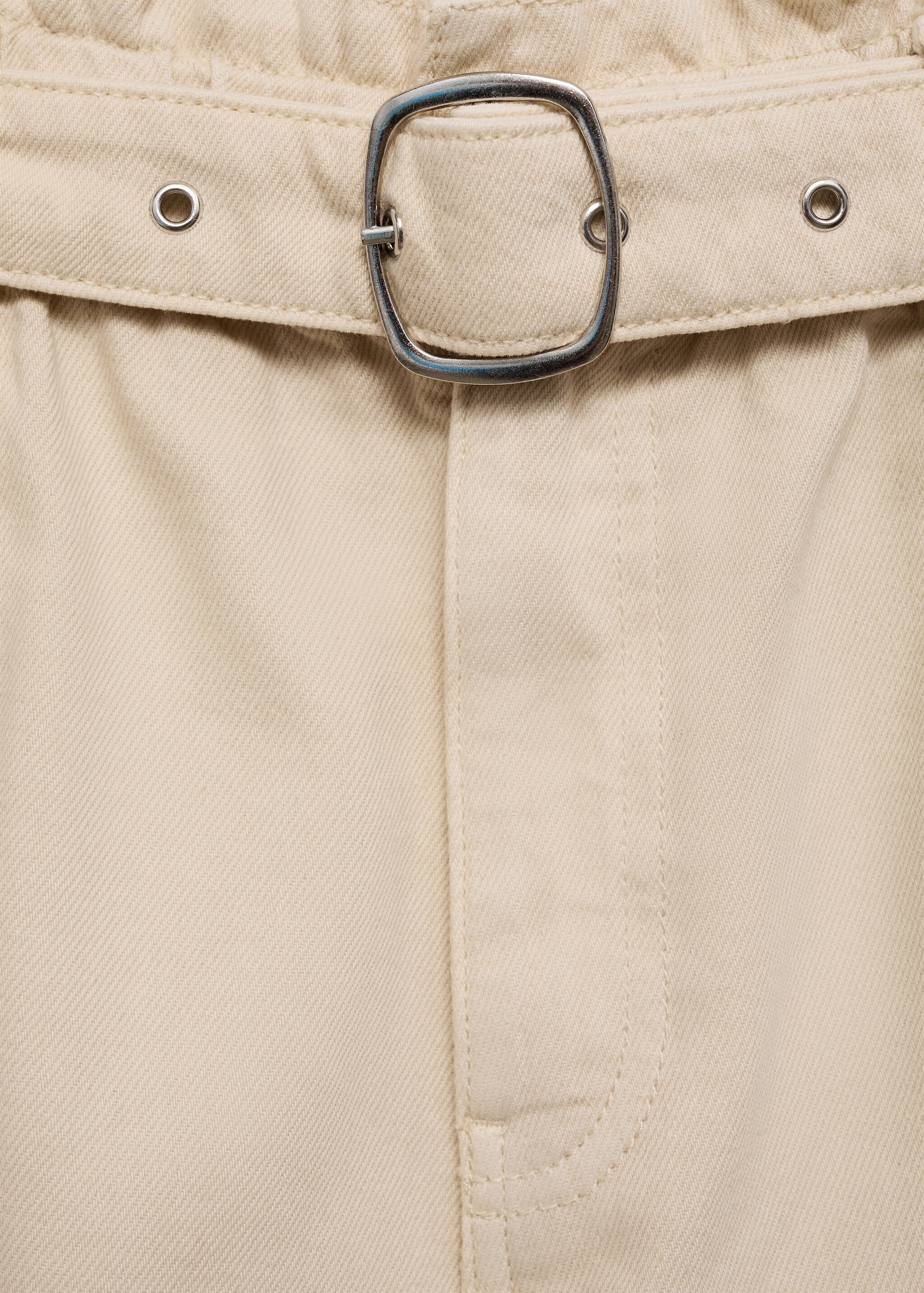 Denim shorts with belt - Details of the article 8