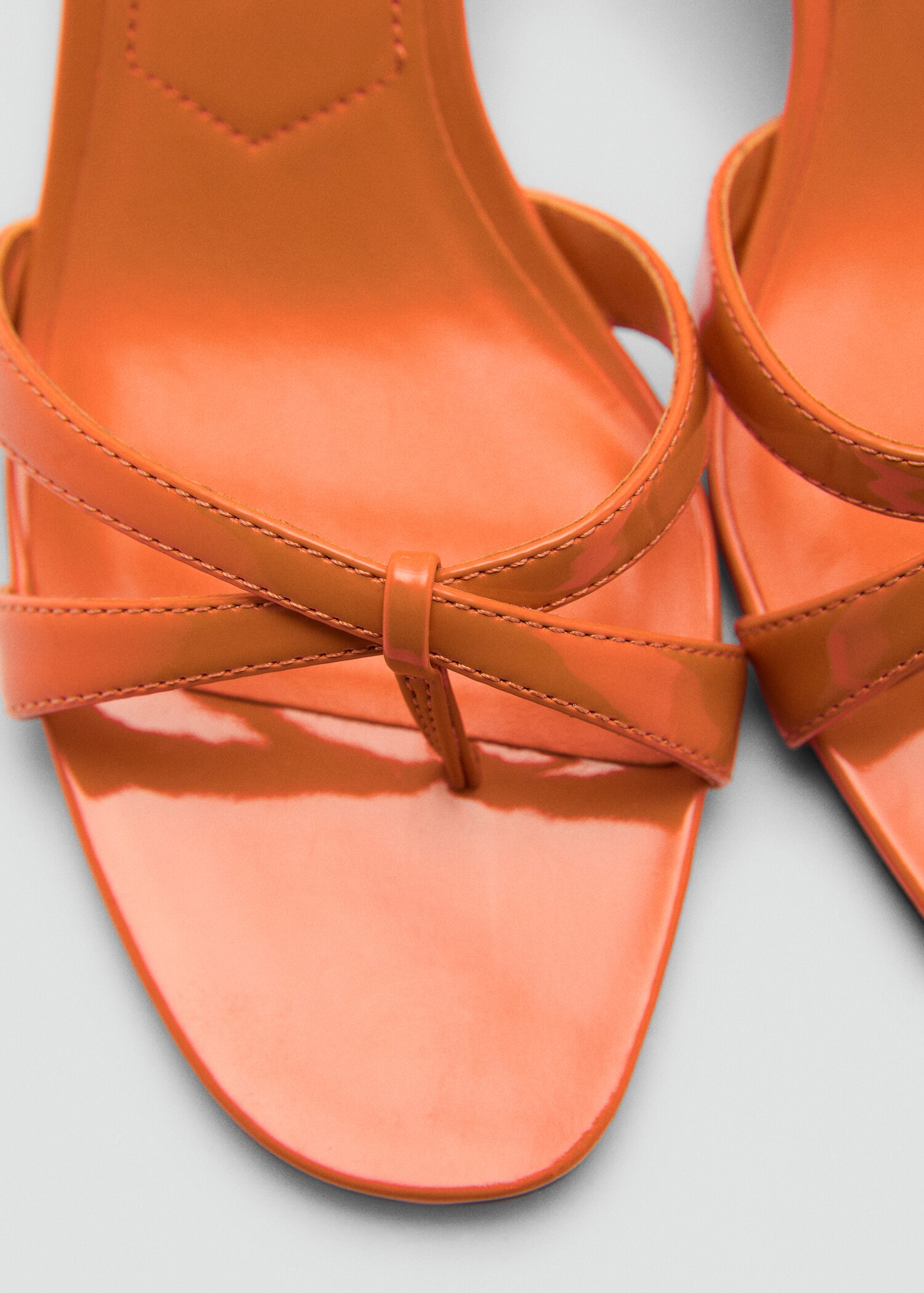 Strappy heeled sandals - Details of the article 2