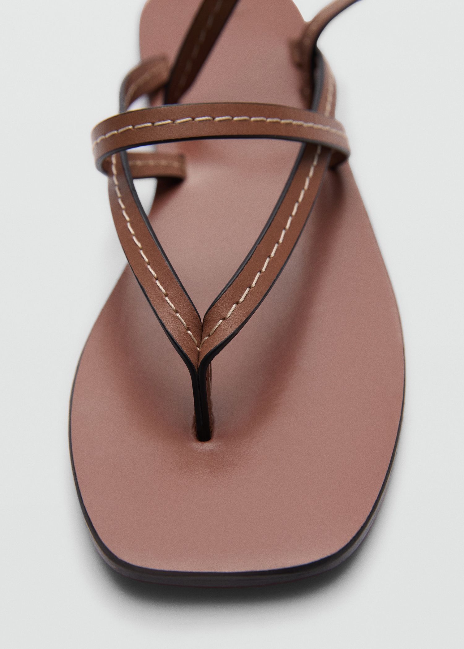 Leather straps sandals - Details of the article 2