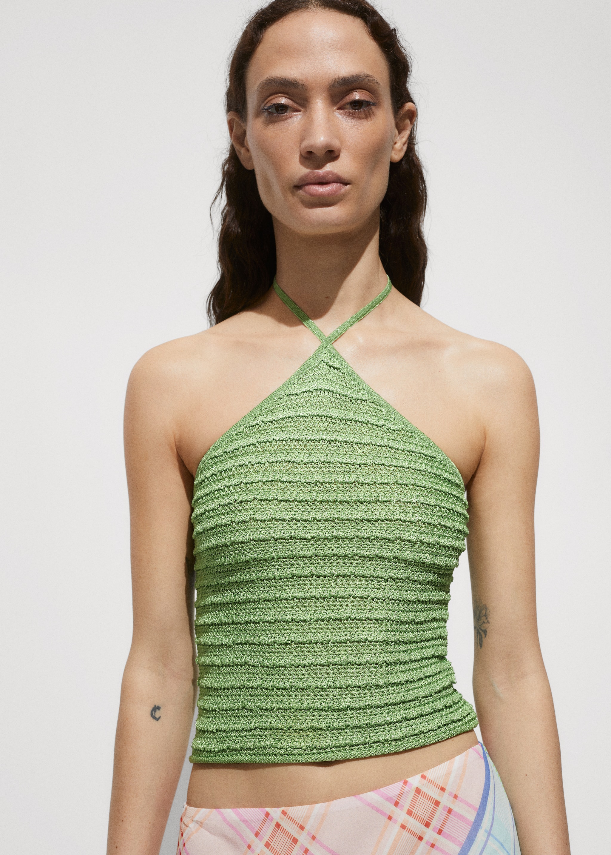 Halter-neck lurex knitted top