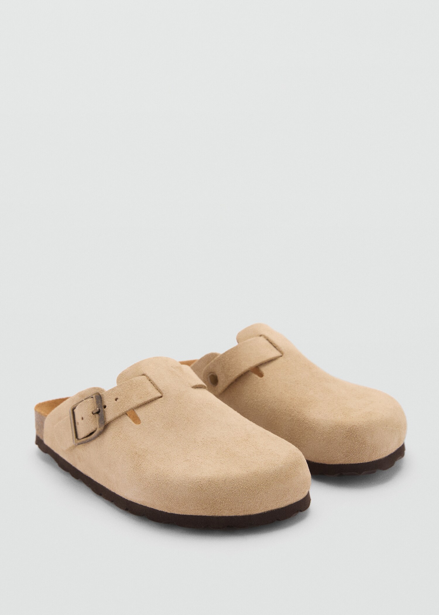 Sabots cuir boucle - Plan moyen