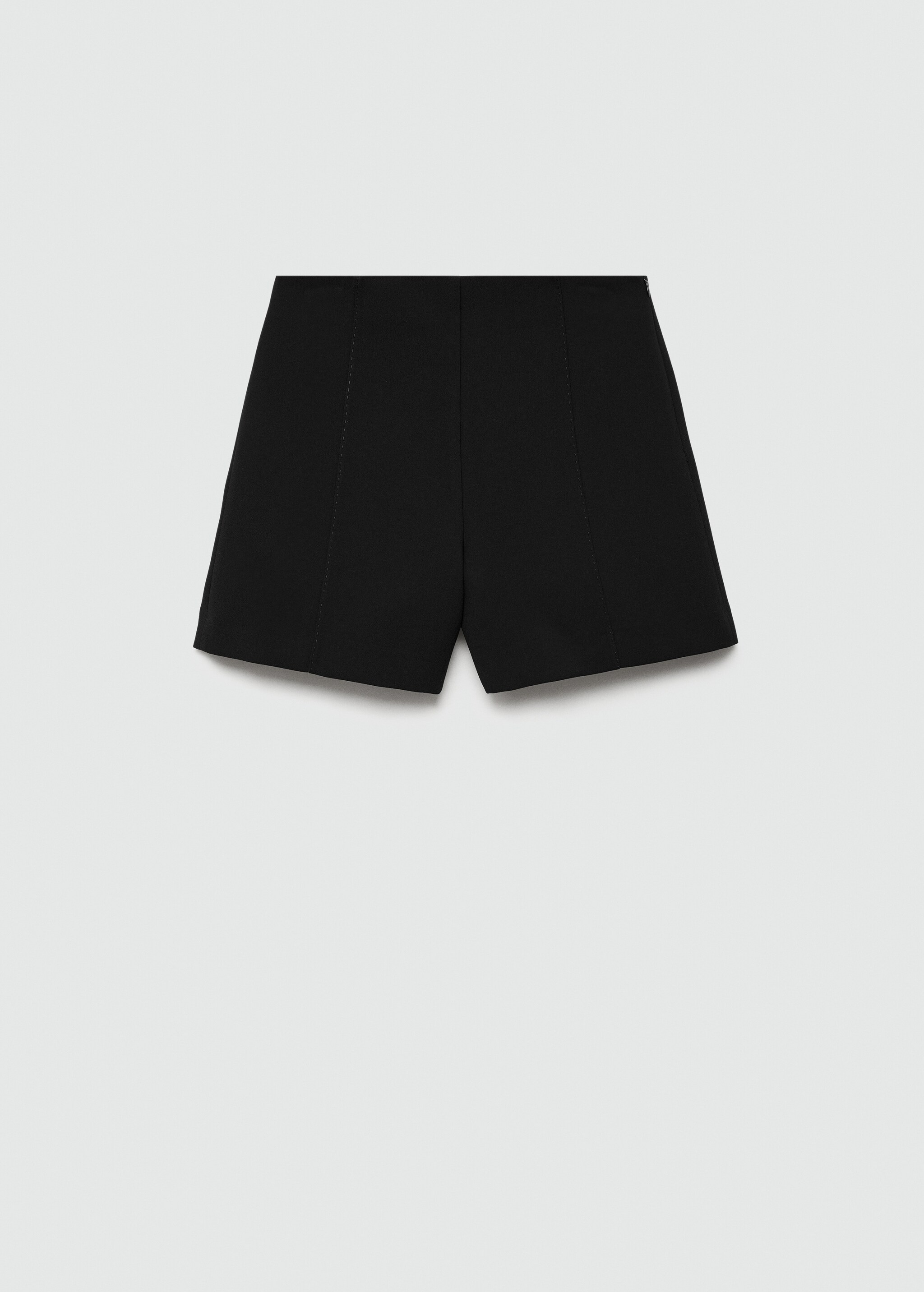 Straight mid-rise shorts - Article without model