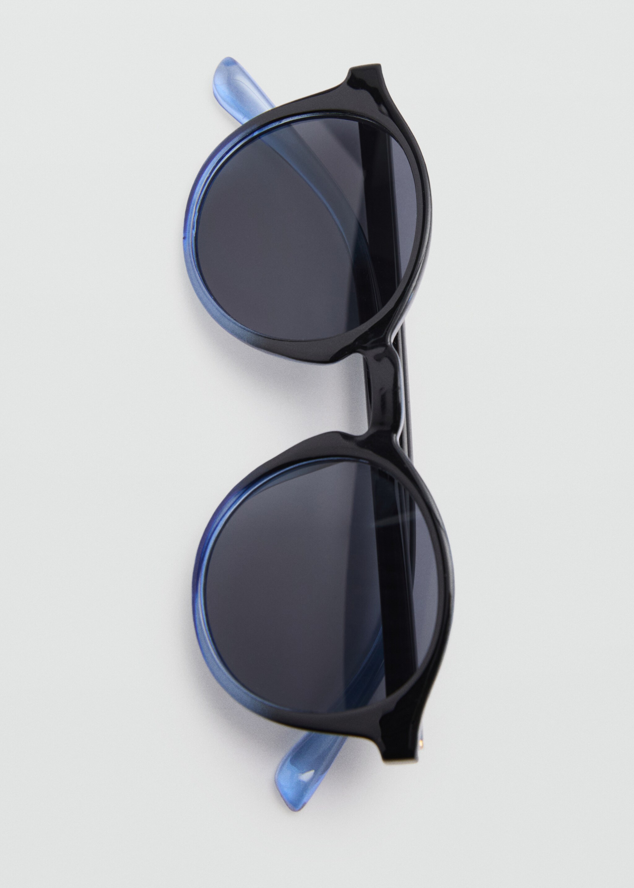 Rounded sunglasses - Details of the article 2