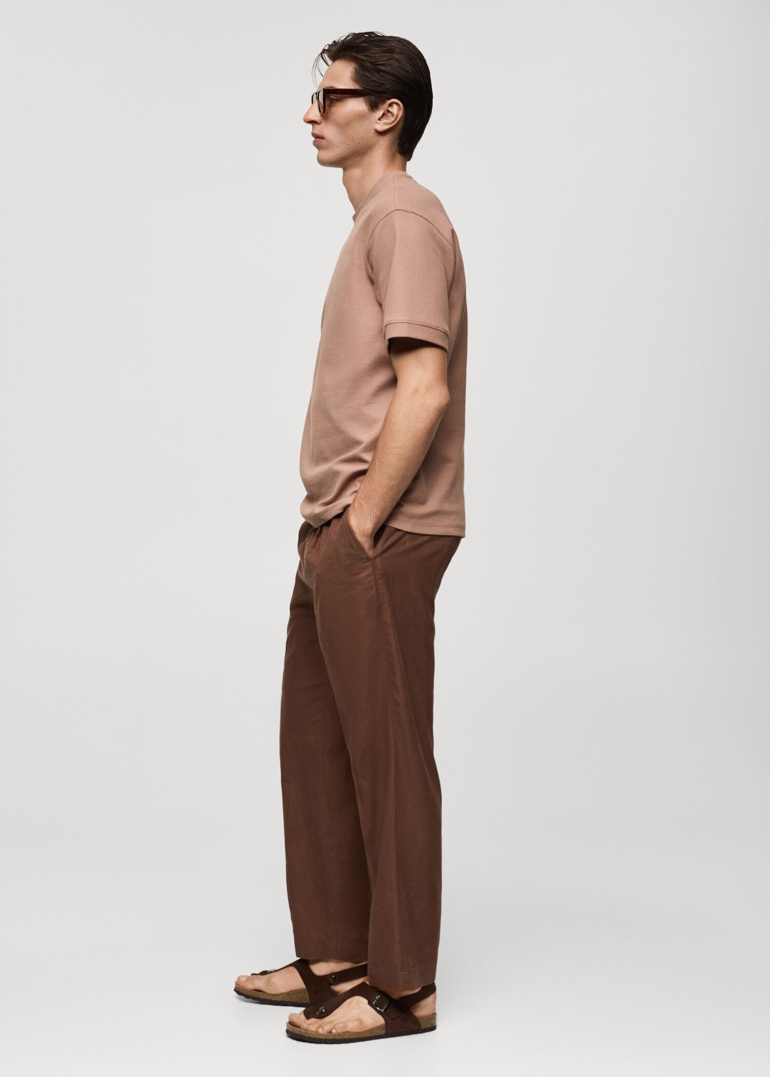 T-shirt with regular-fit structure - Details of the article 2