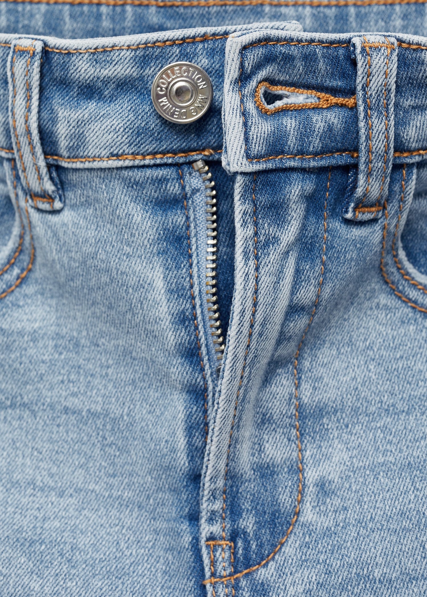 Slim denim shorts - Details of the article 8