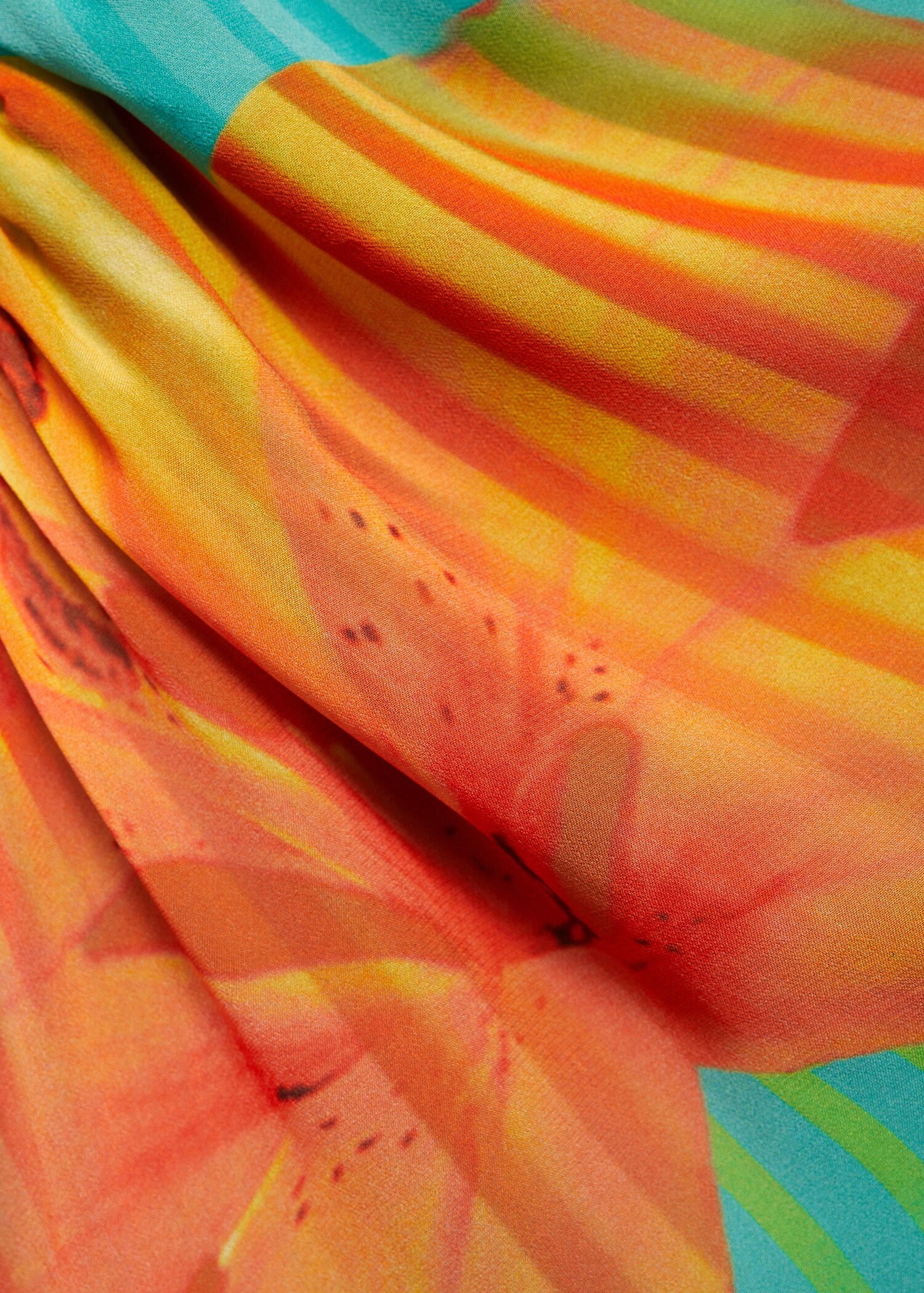 Vestido estampado escote vuelto - Detalle del artículo 0