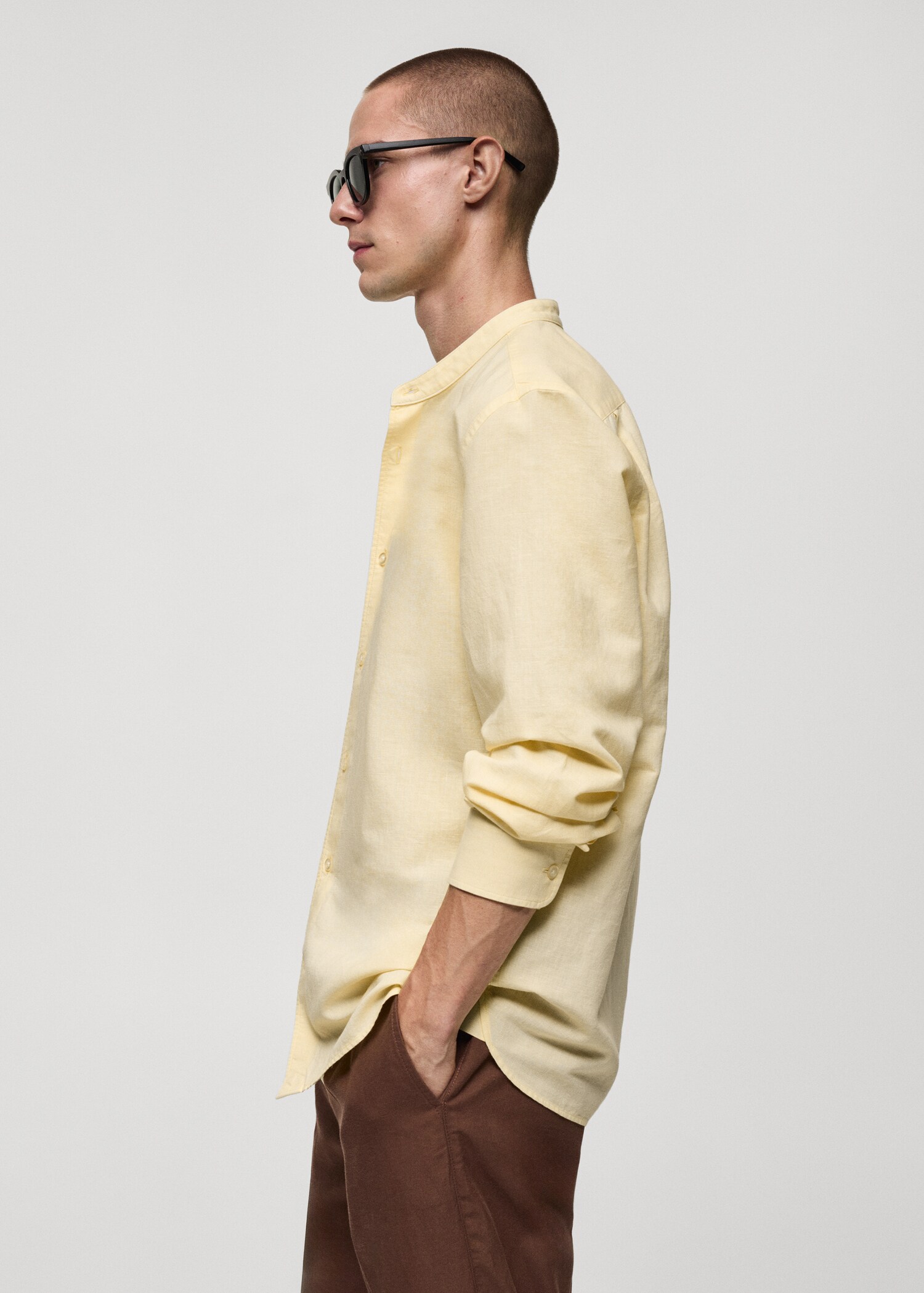Chemise classic-fit lin col Mao - Détail de l'article 2