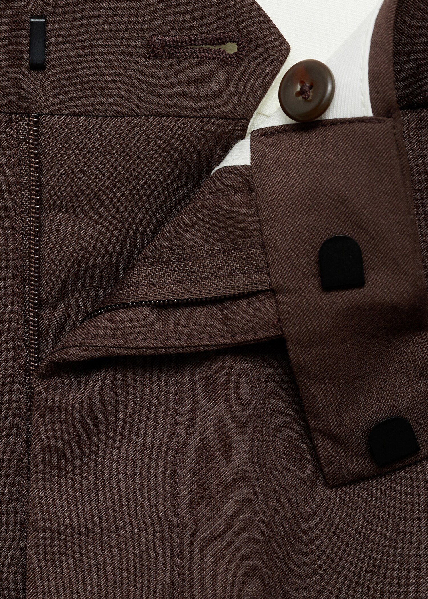 Regular-fit suit trousers with pleats - Details of the article 8