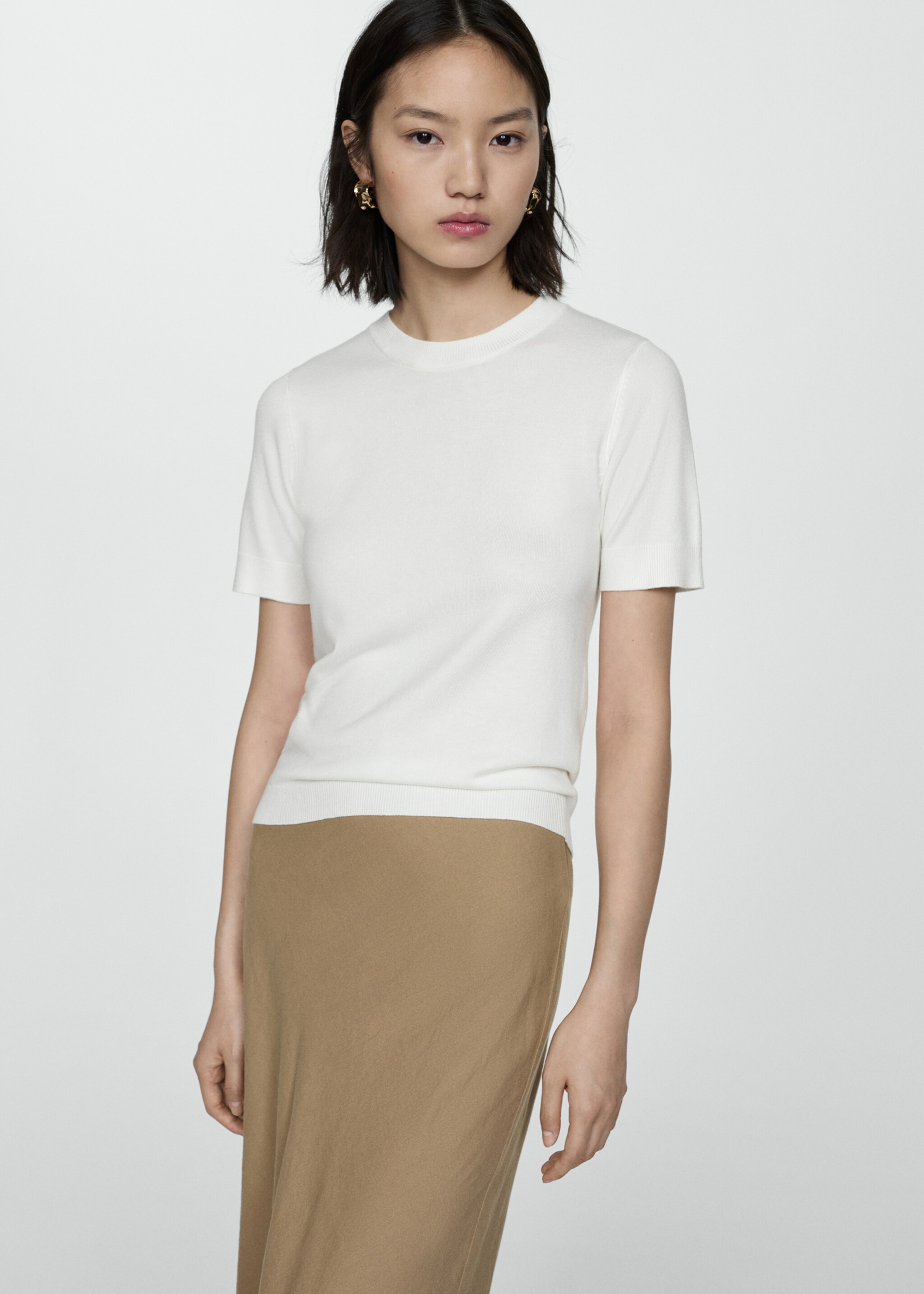Short-sleeved fine-knit sweater - Medium plane