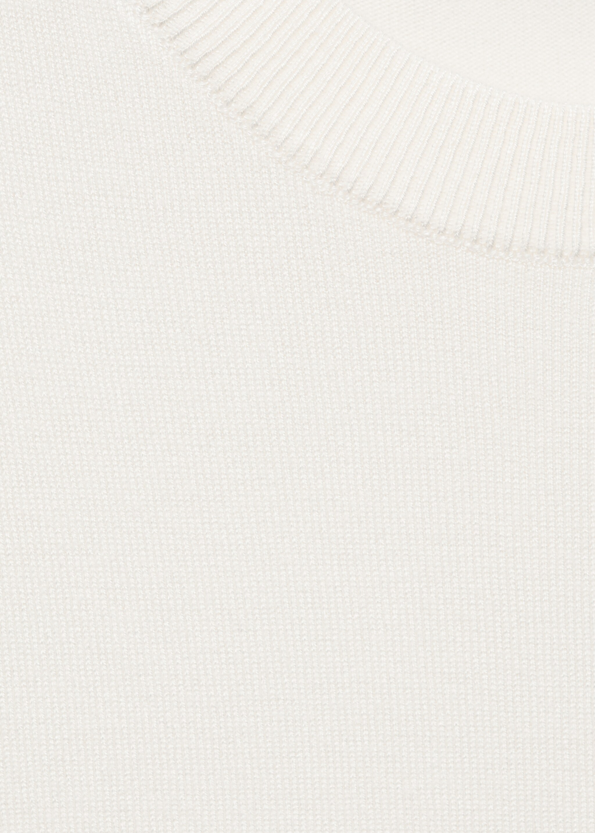 Short-sleeved fine-knit sweater - Details of the article 8