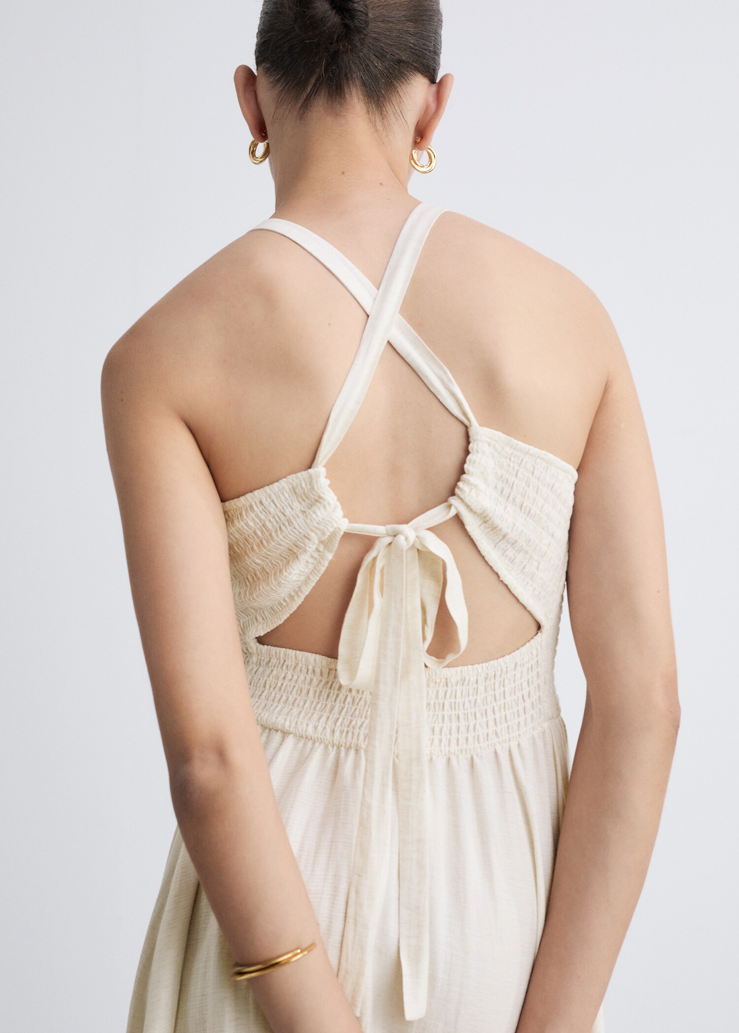 Flared dress with ruffled hem - Details of the article 6