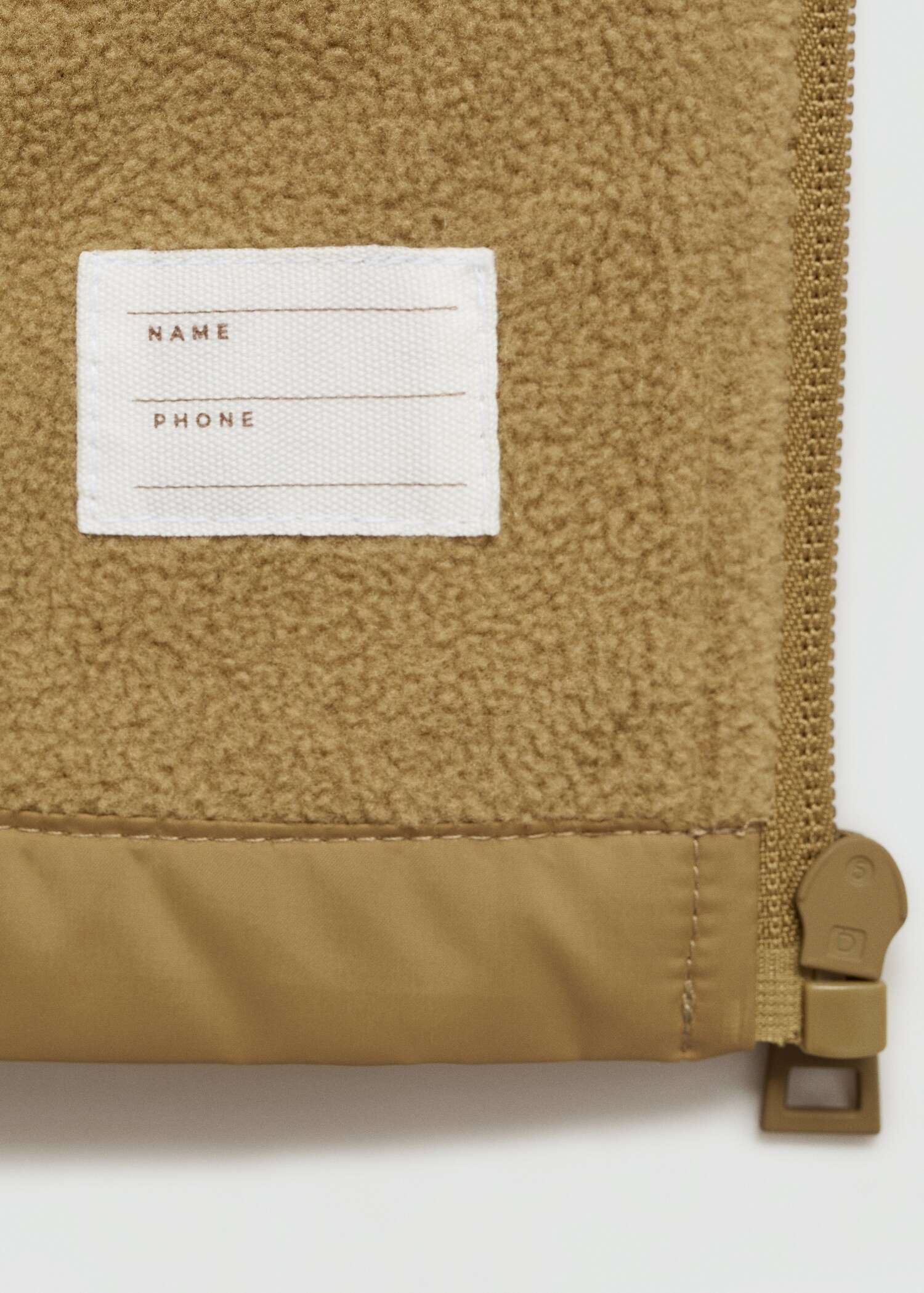 Hooded coat - Details of the article 0