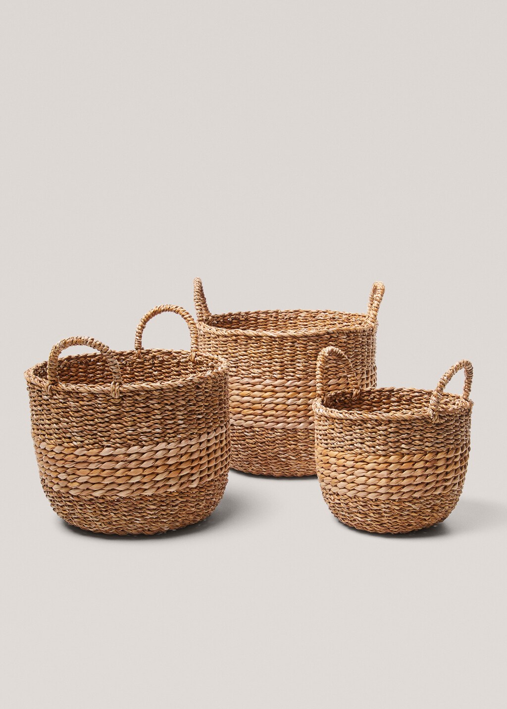 Natural fibers round basket 36x25cm Home MANGO Netherlands