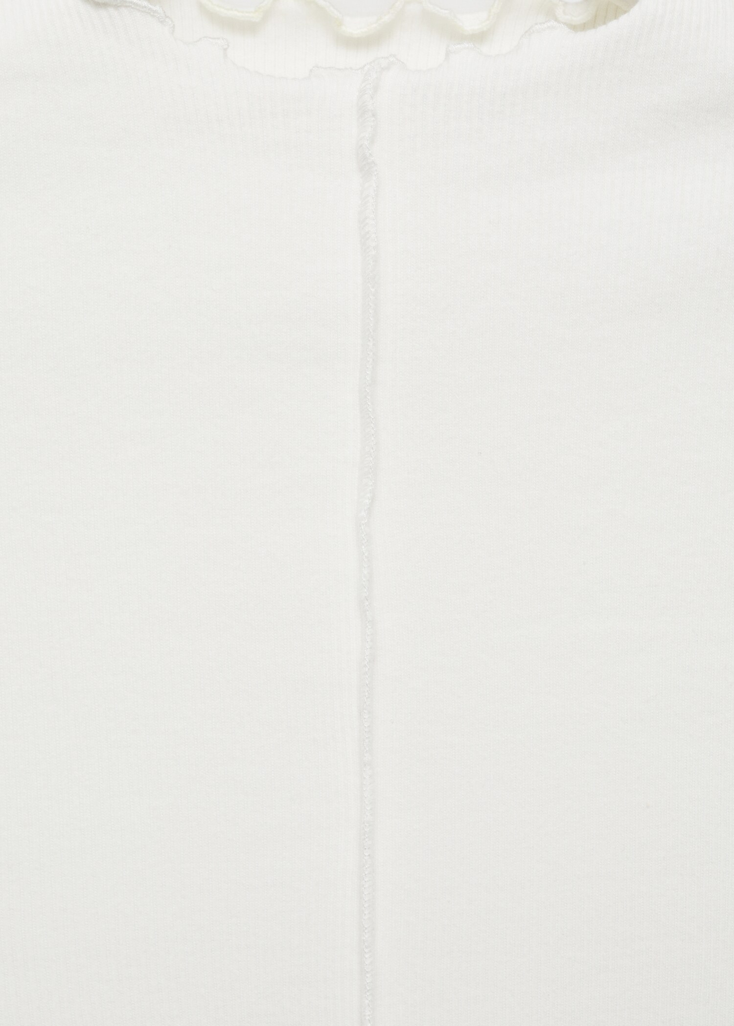 Long-sleeved t-shirt with decorative seams - Details of the article 8