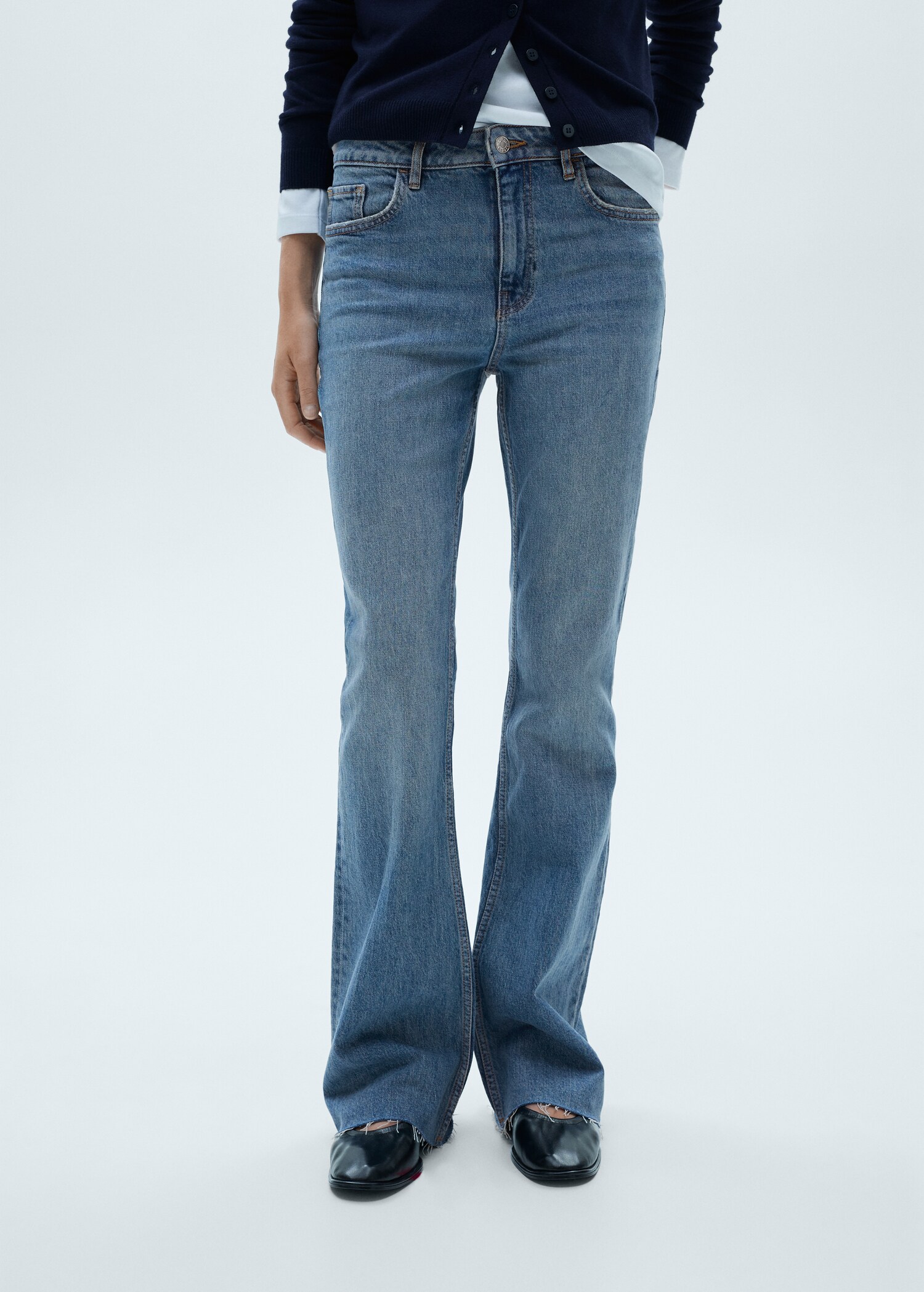 Fiona flare mid-rise jeans - Details of the article 6