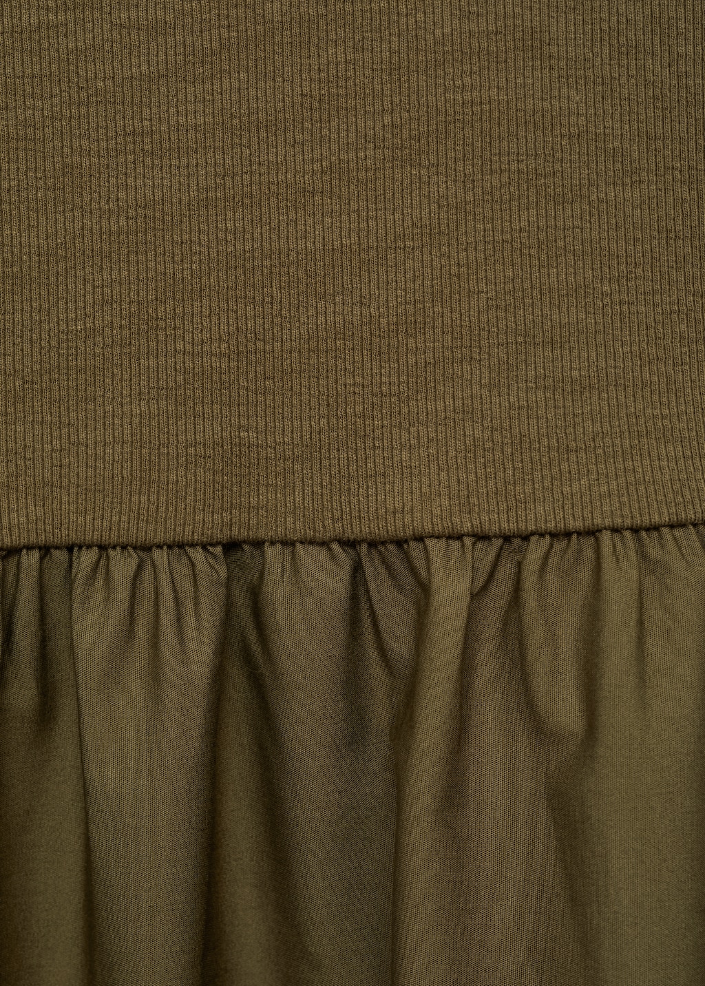 Flared dress combined fabric