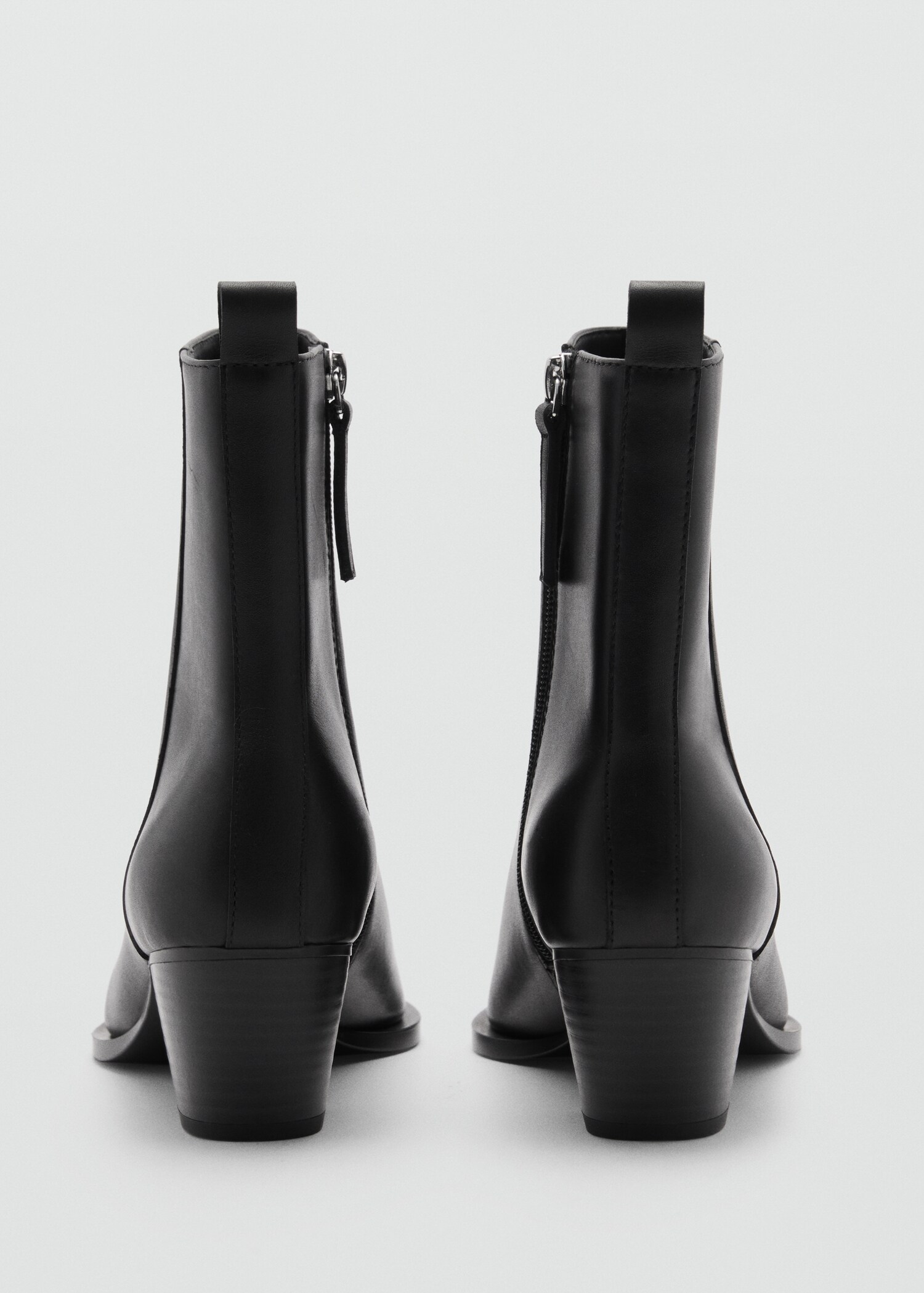 Lederstiefelette mit Blockabsatz - Detail des Artikels 2