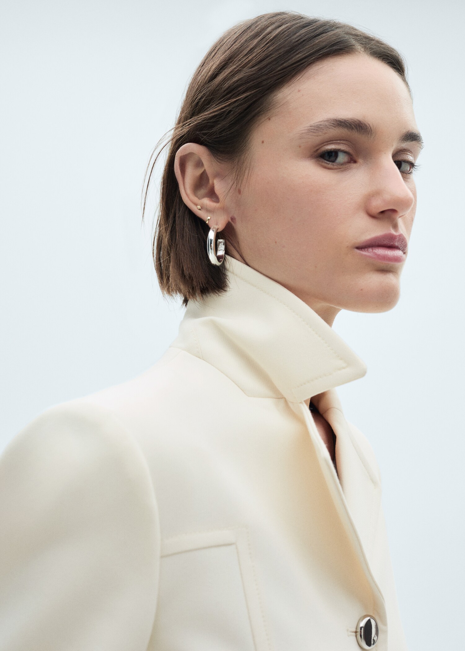 Jacket with lapels and metal buttons - Деталь изделия 1