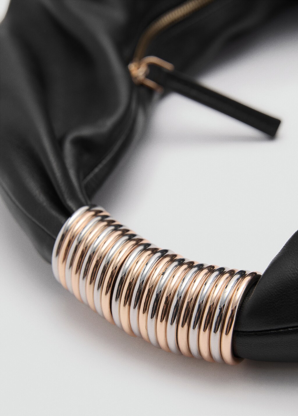 Chain leather bag mango new arrivals