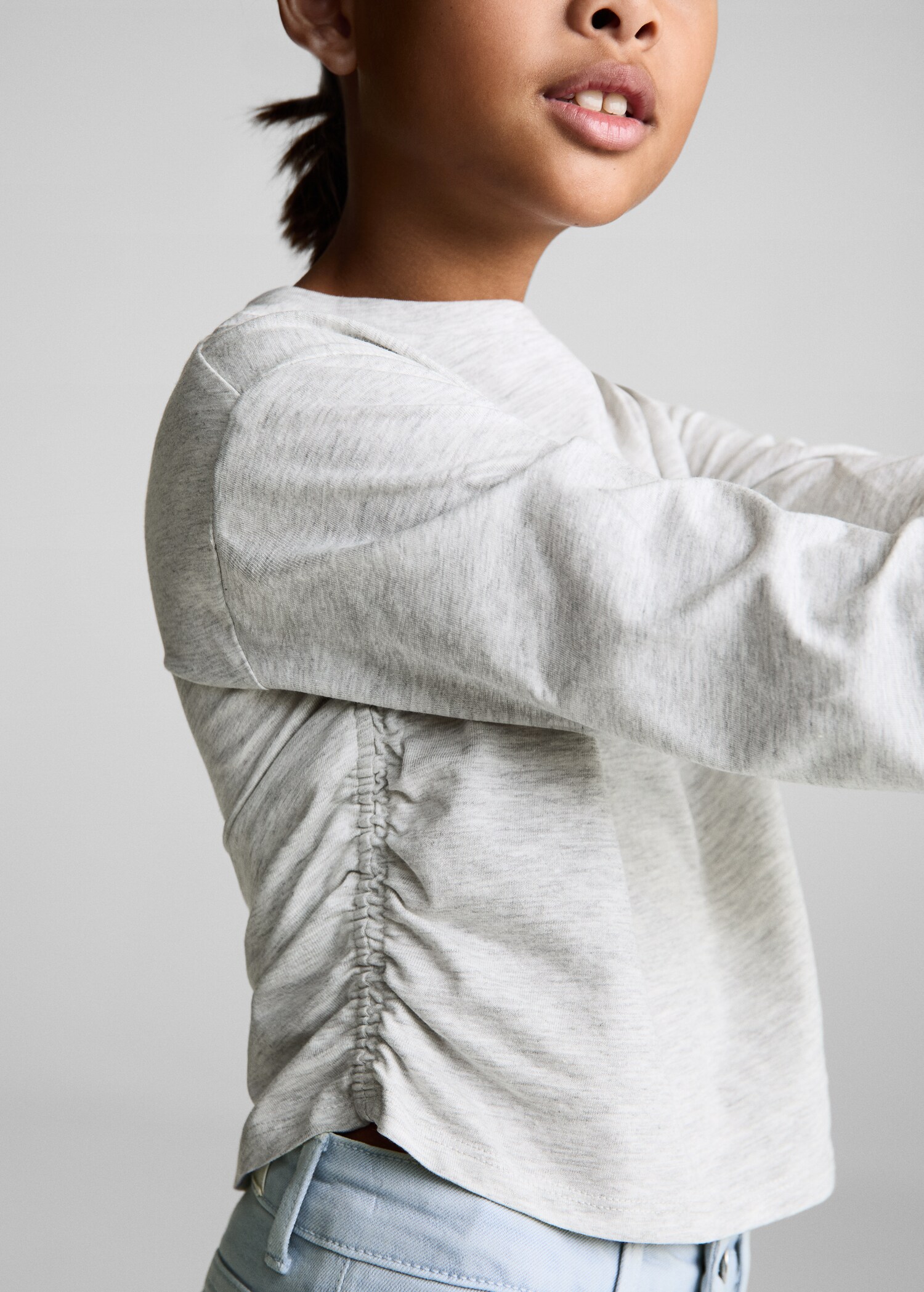 T-shirt détail froncé - Détail de l'article 6