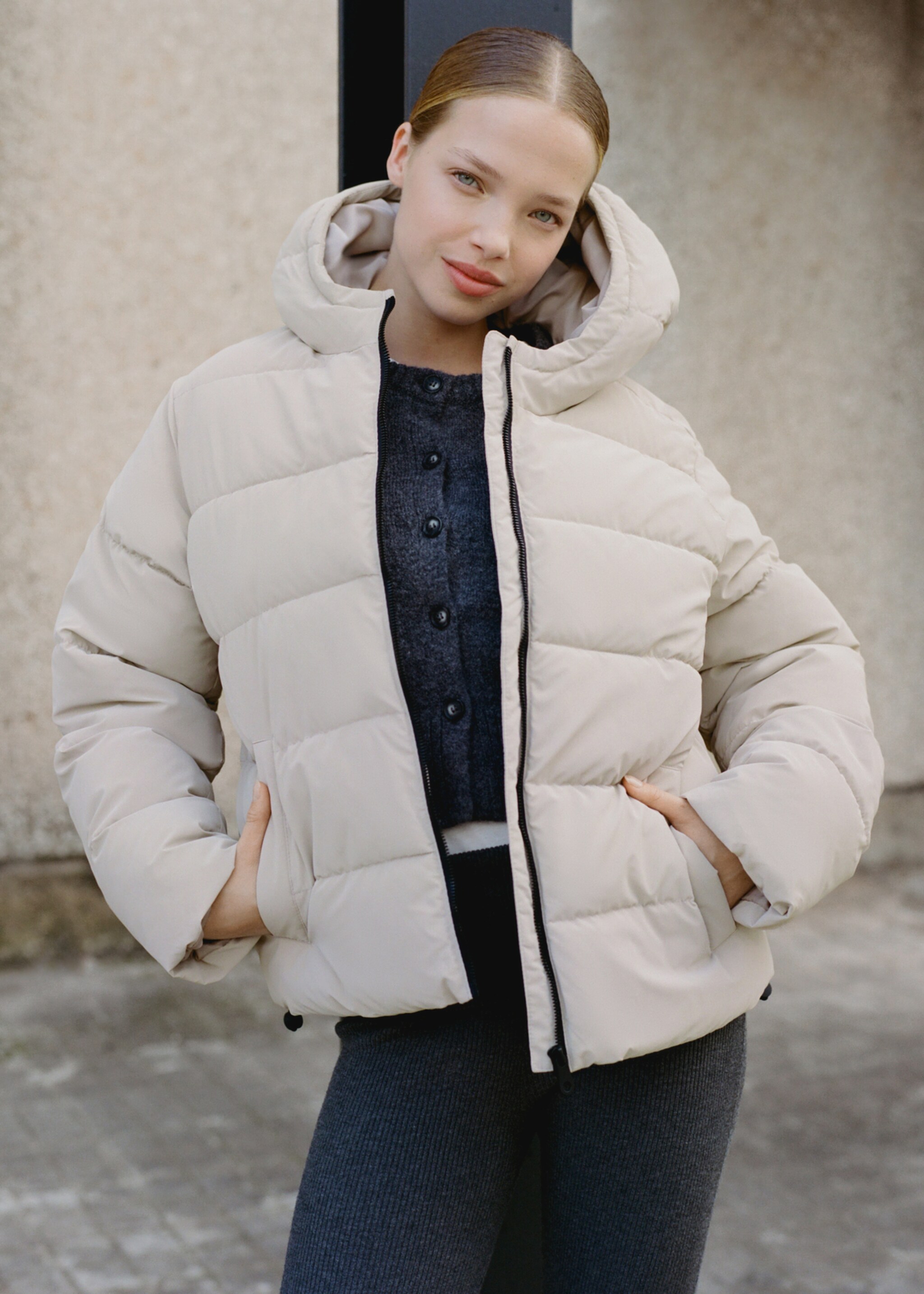 Hood quilted coat - Details of the article 5