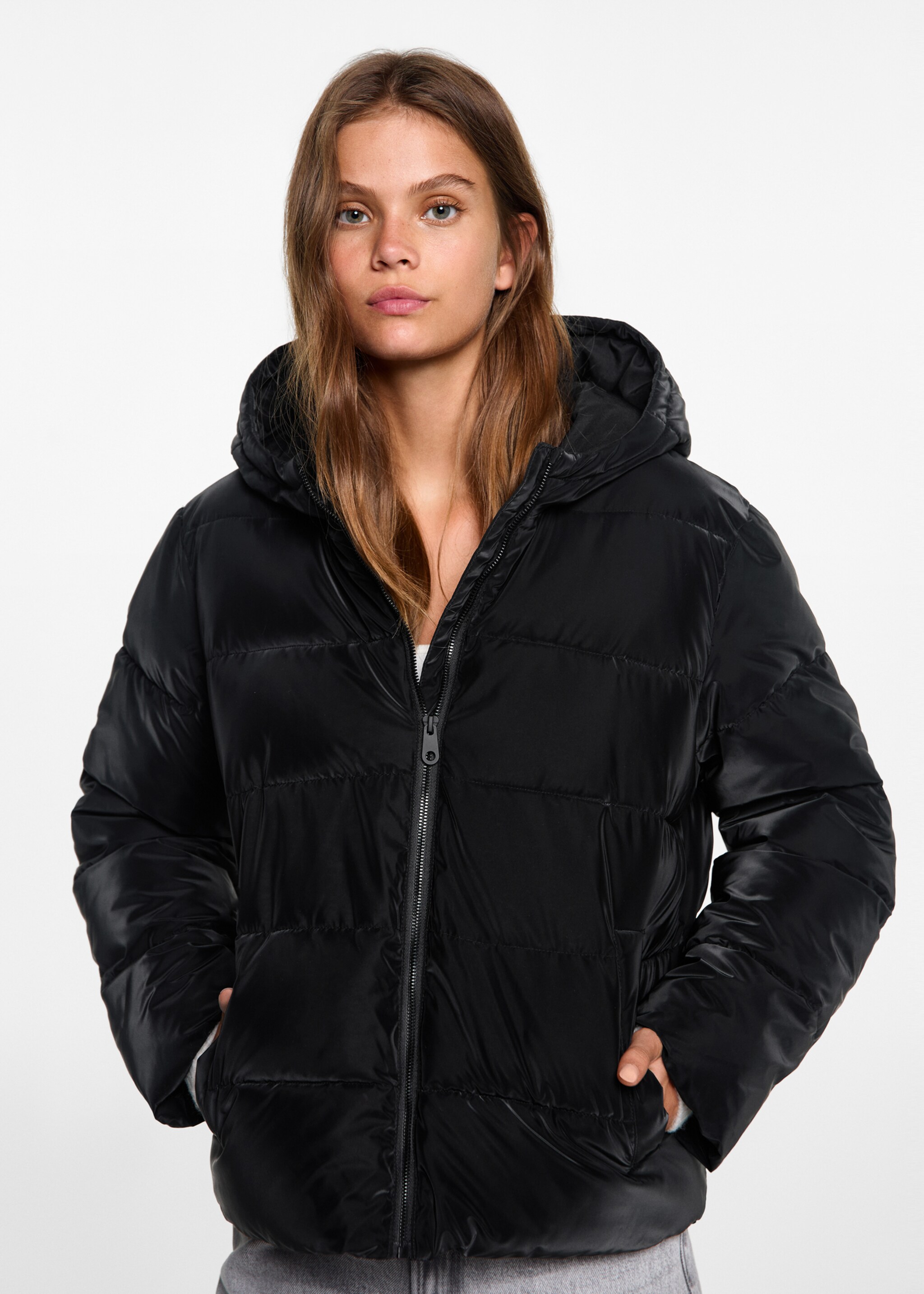 Anorak acolchado capucha - Plano medio