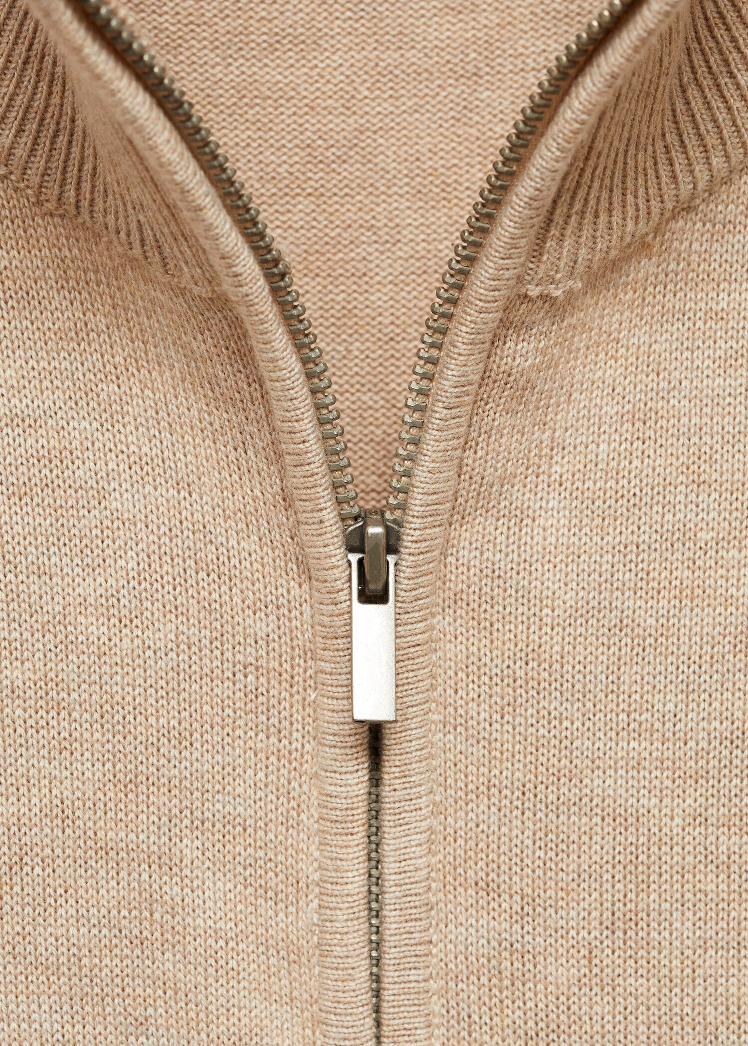 Perkins-neck sweater with zip - Details of the article 8