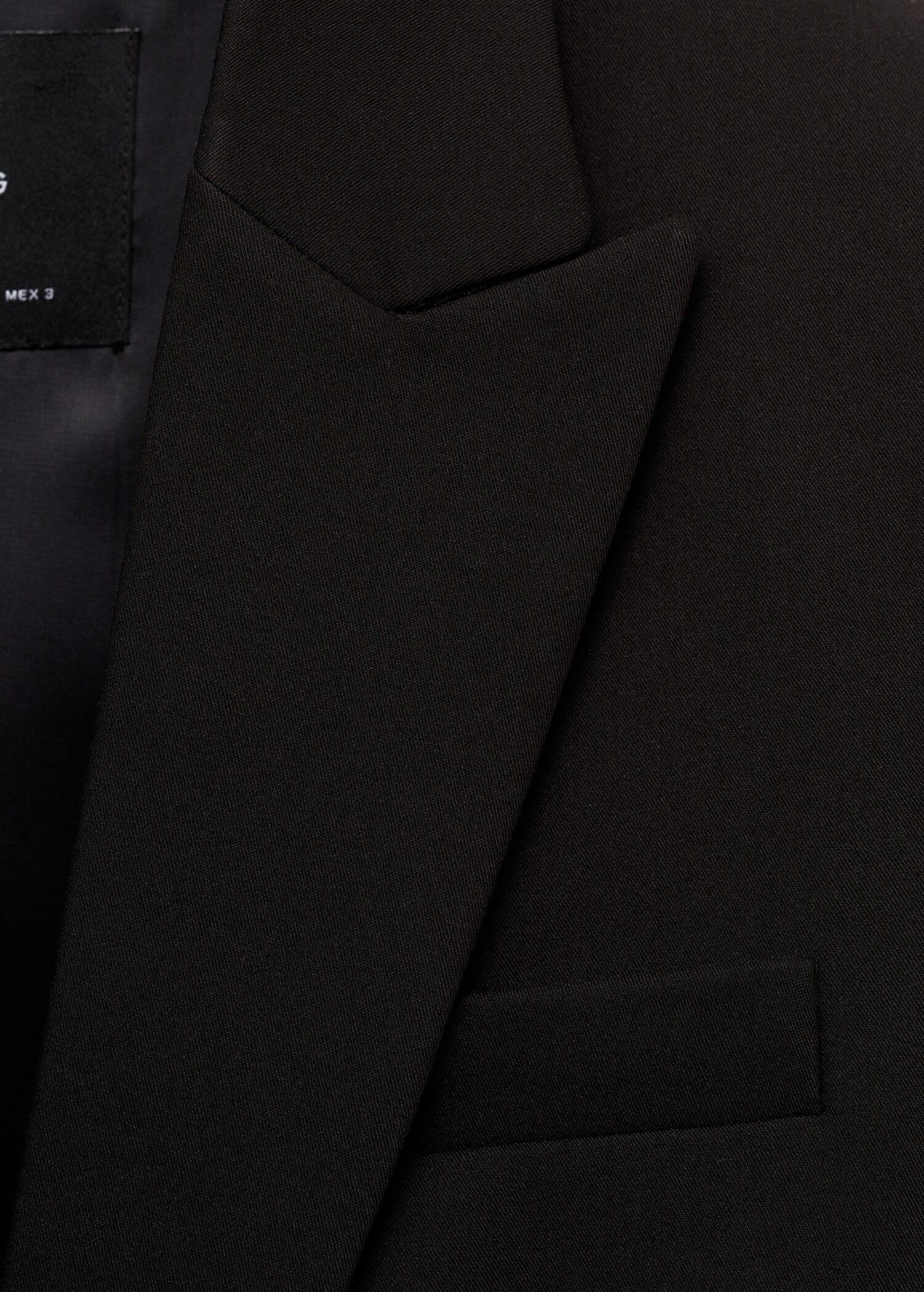 Fitted suit jacket - Details of the article 0
