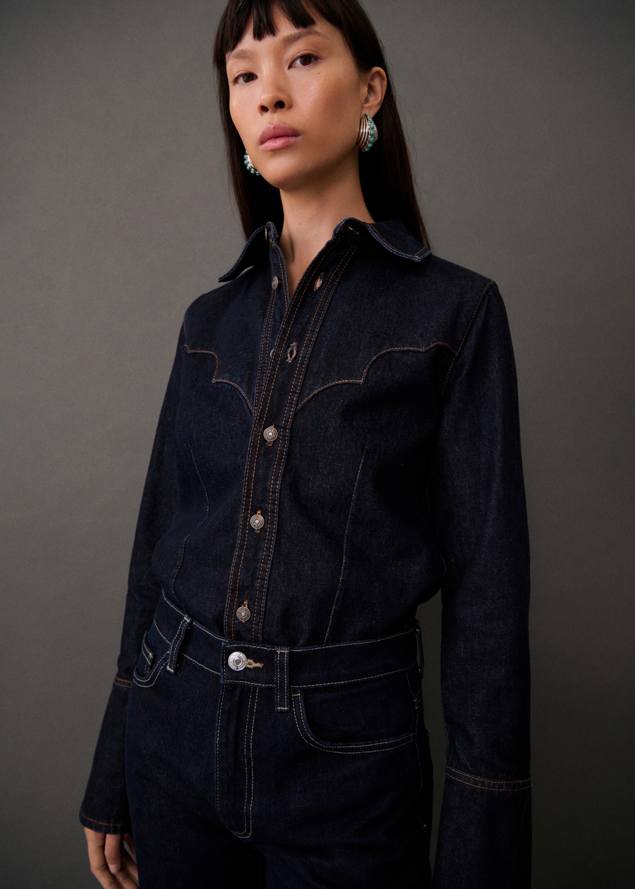 Denim shirt with seams - Medium plane