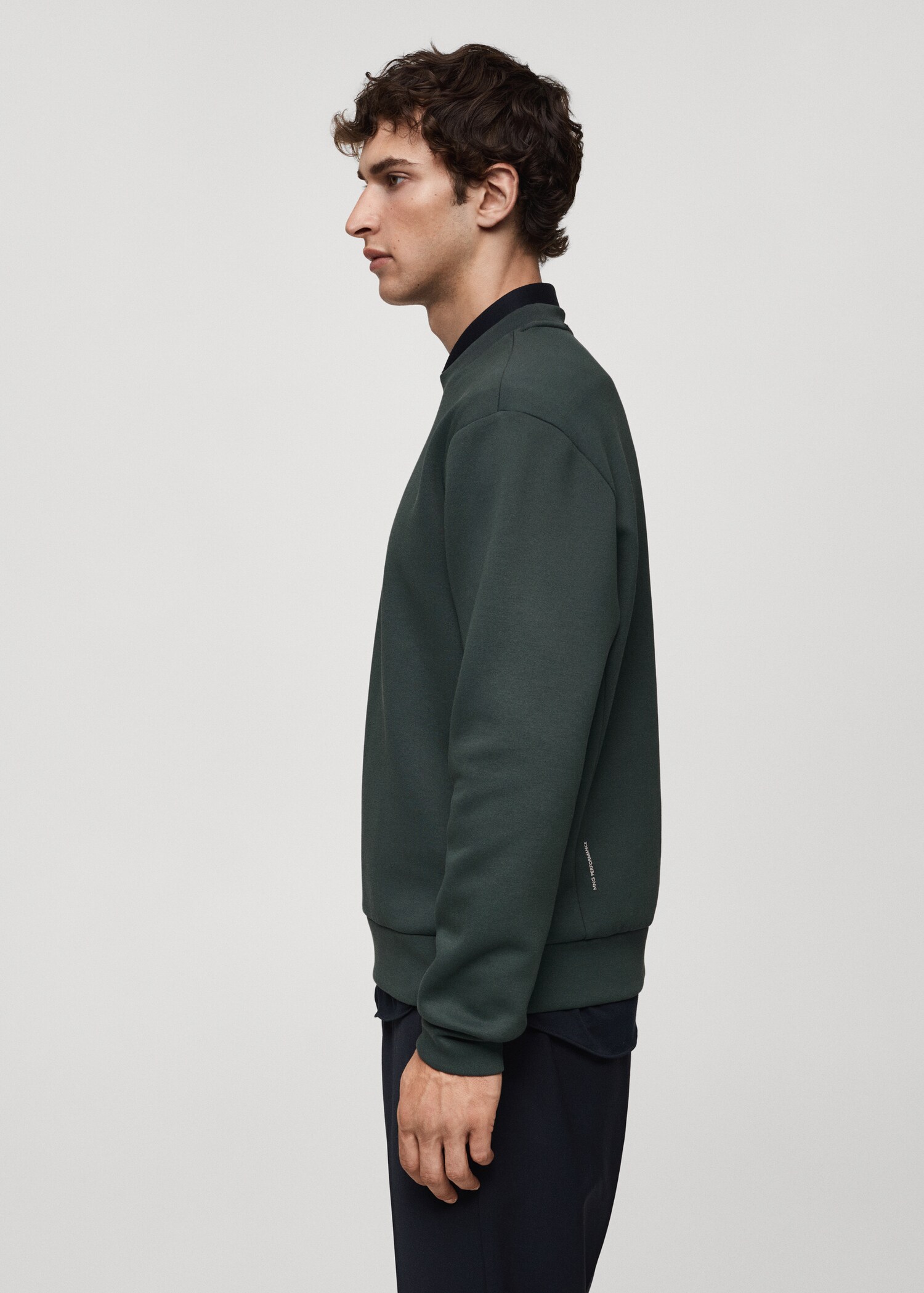 Comfort stretch sweatshirt in crease-resistant fabric - Details of the article 2