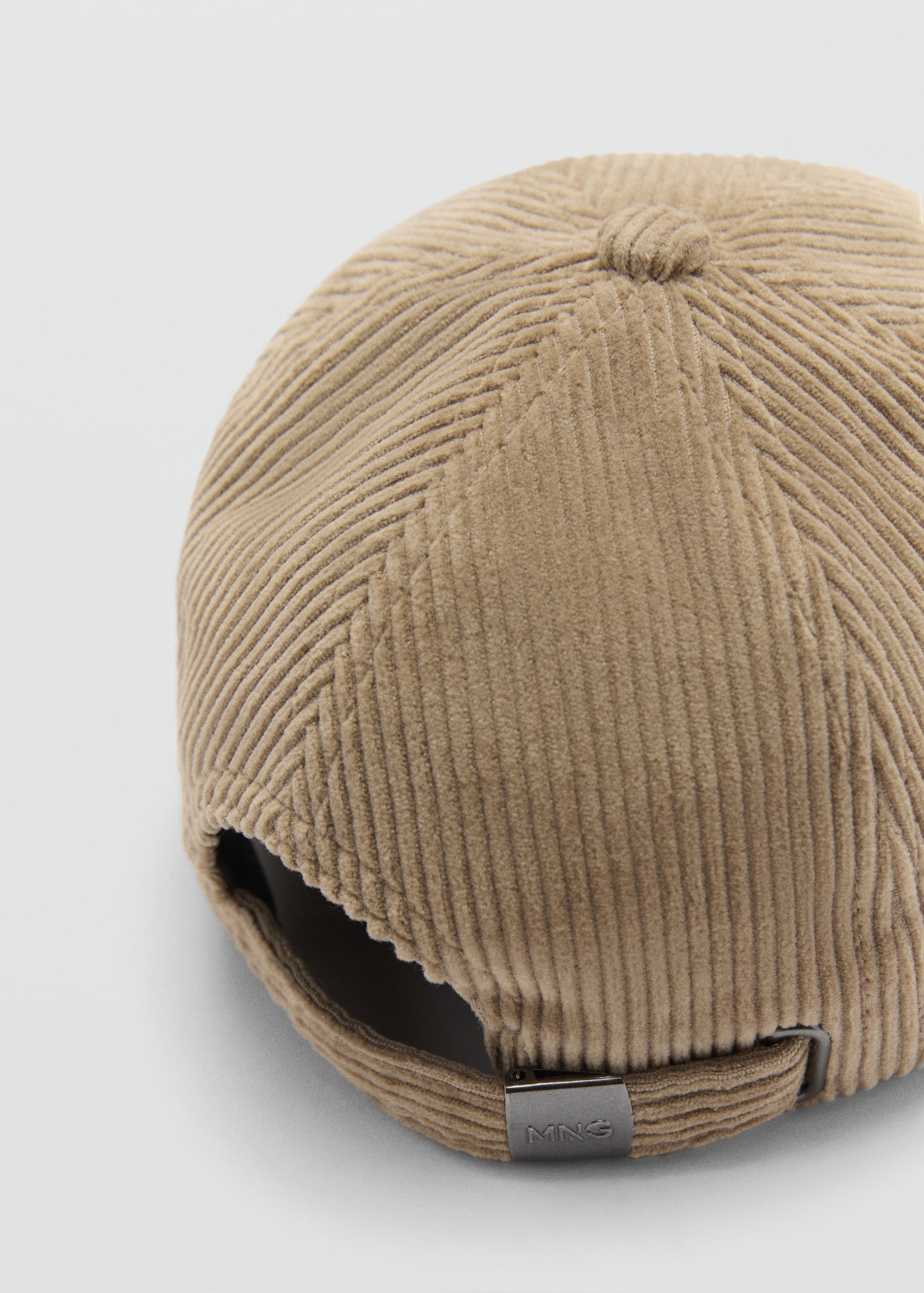 Corduroy cap - Details of the article 1