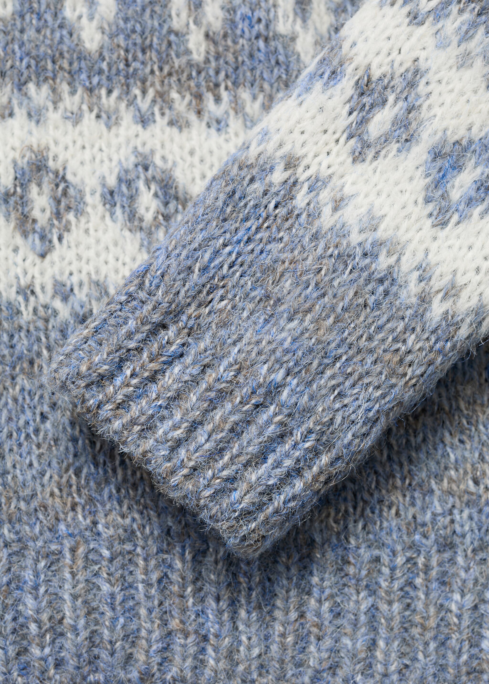 Jacquard sweater - Details of the article 8