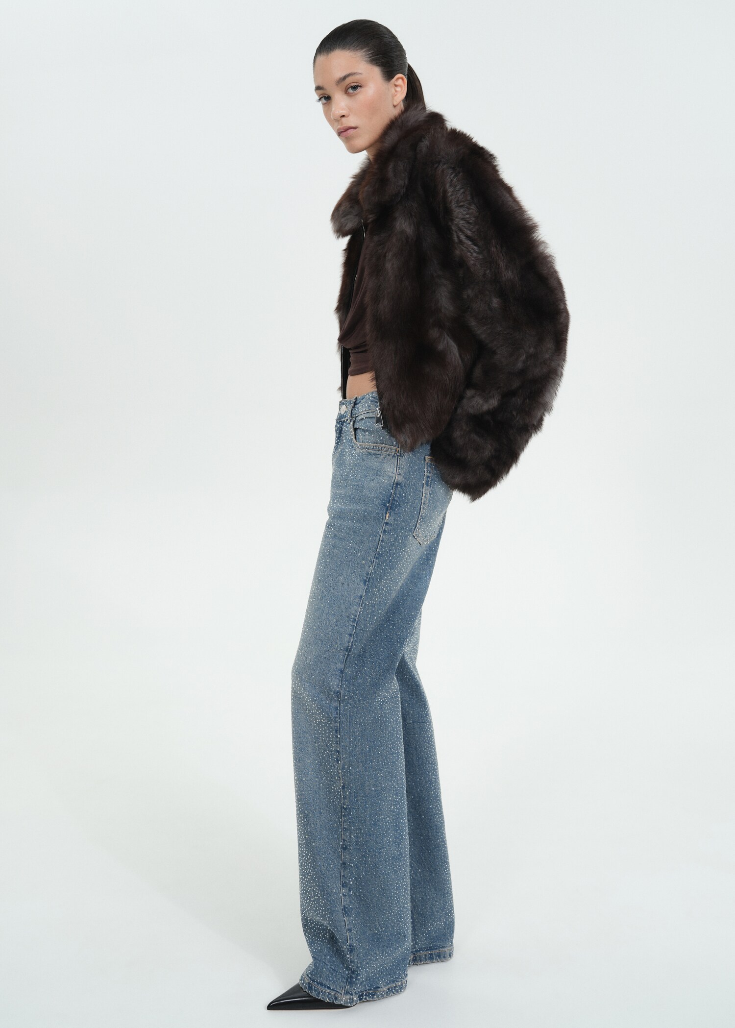 Straight jeans with rhinestone detail - Details of the article 2