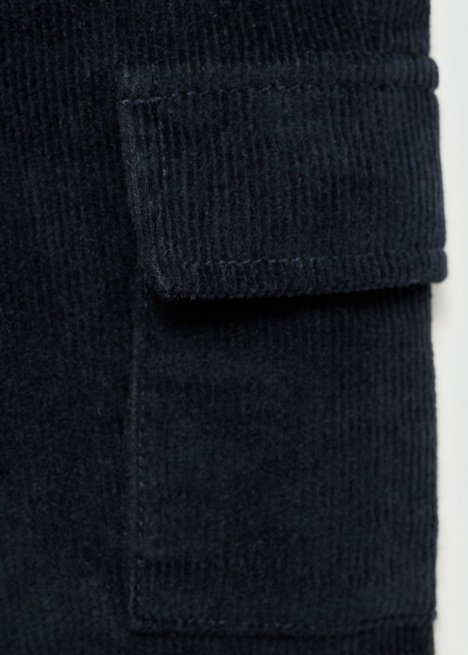 Pantalon cargo velours côtelé - Détail de l'article 0