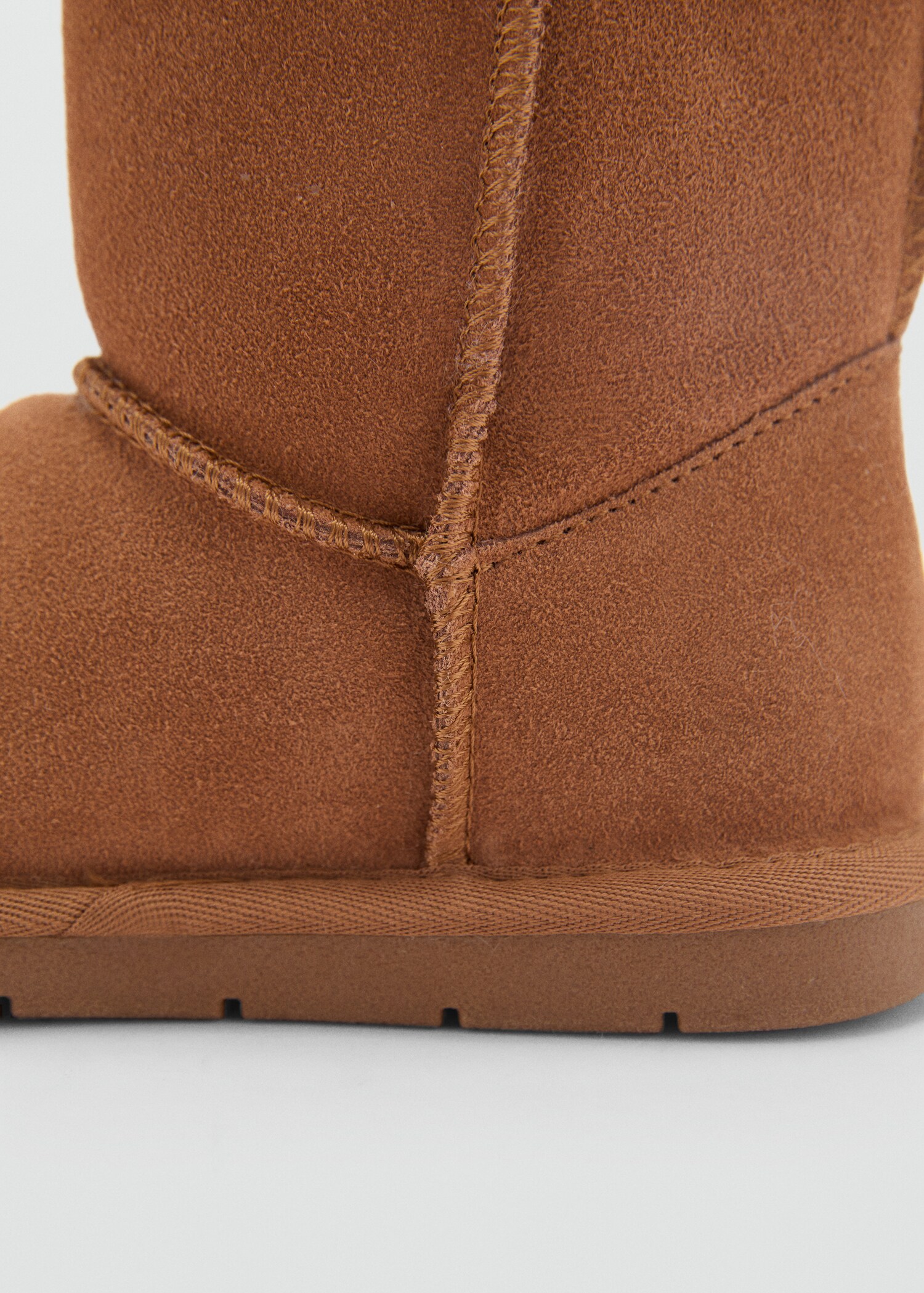 Leather boots with fur interior - Details of the article 1
