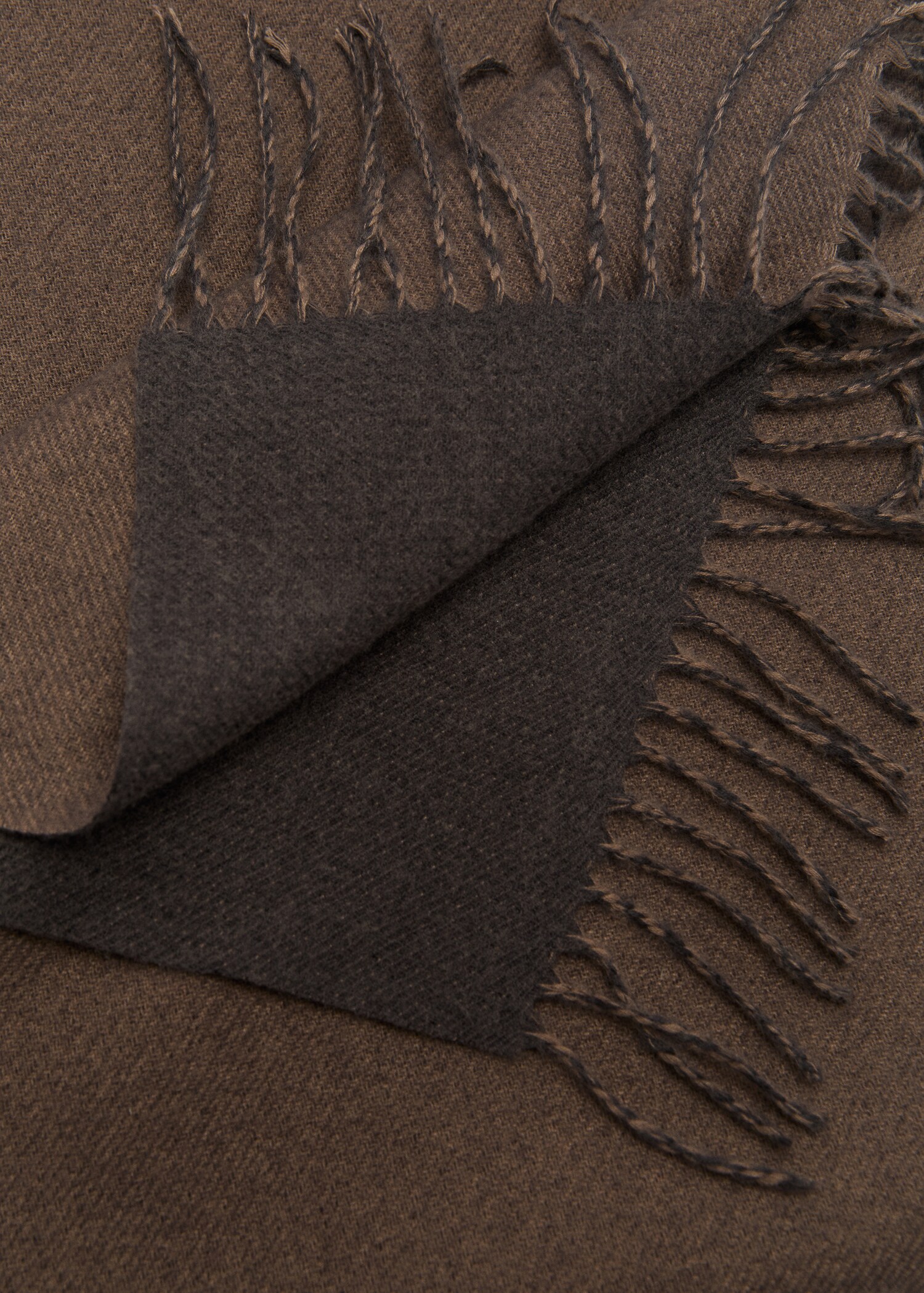 Two-tone fringed scarf - Medium plane