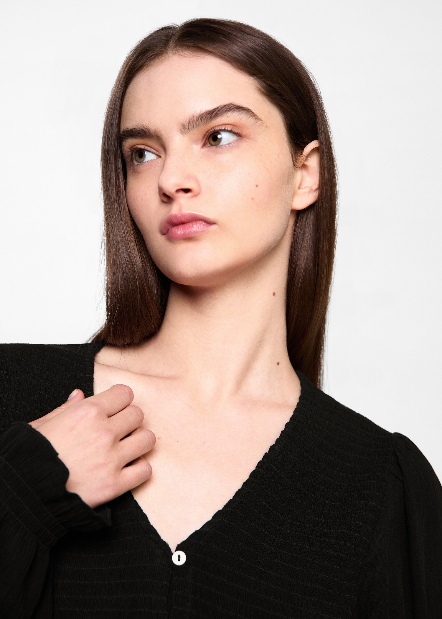 Ruched flowing blouse - Details of the article 1