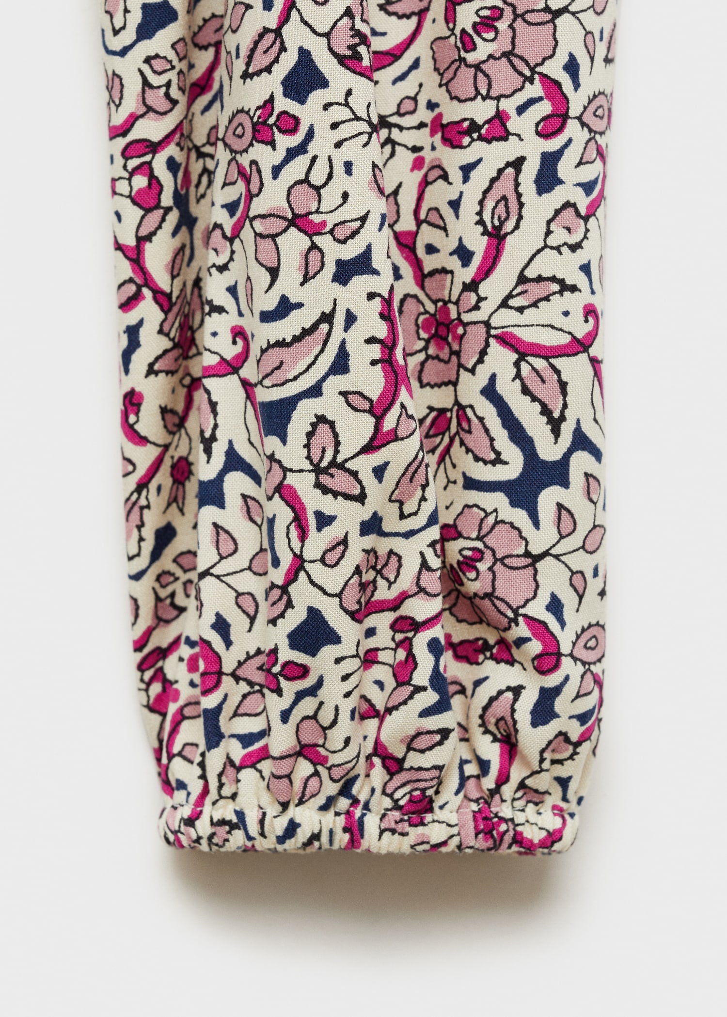 Blouse froncée manches volantées - Détail de l'article 0