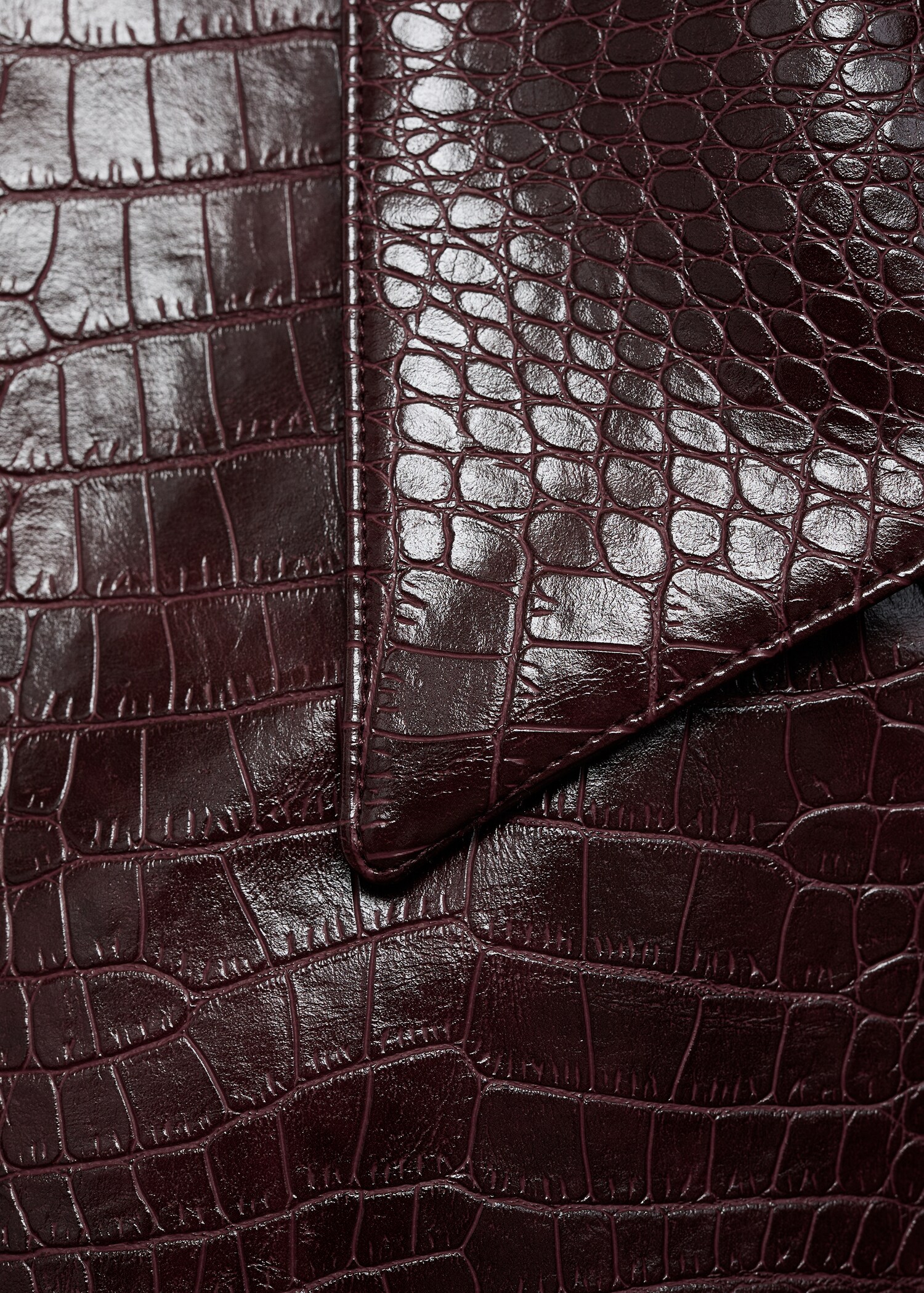 Crocodrile-effect cropped jacket - Details of the article 8