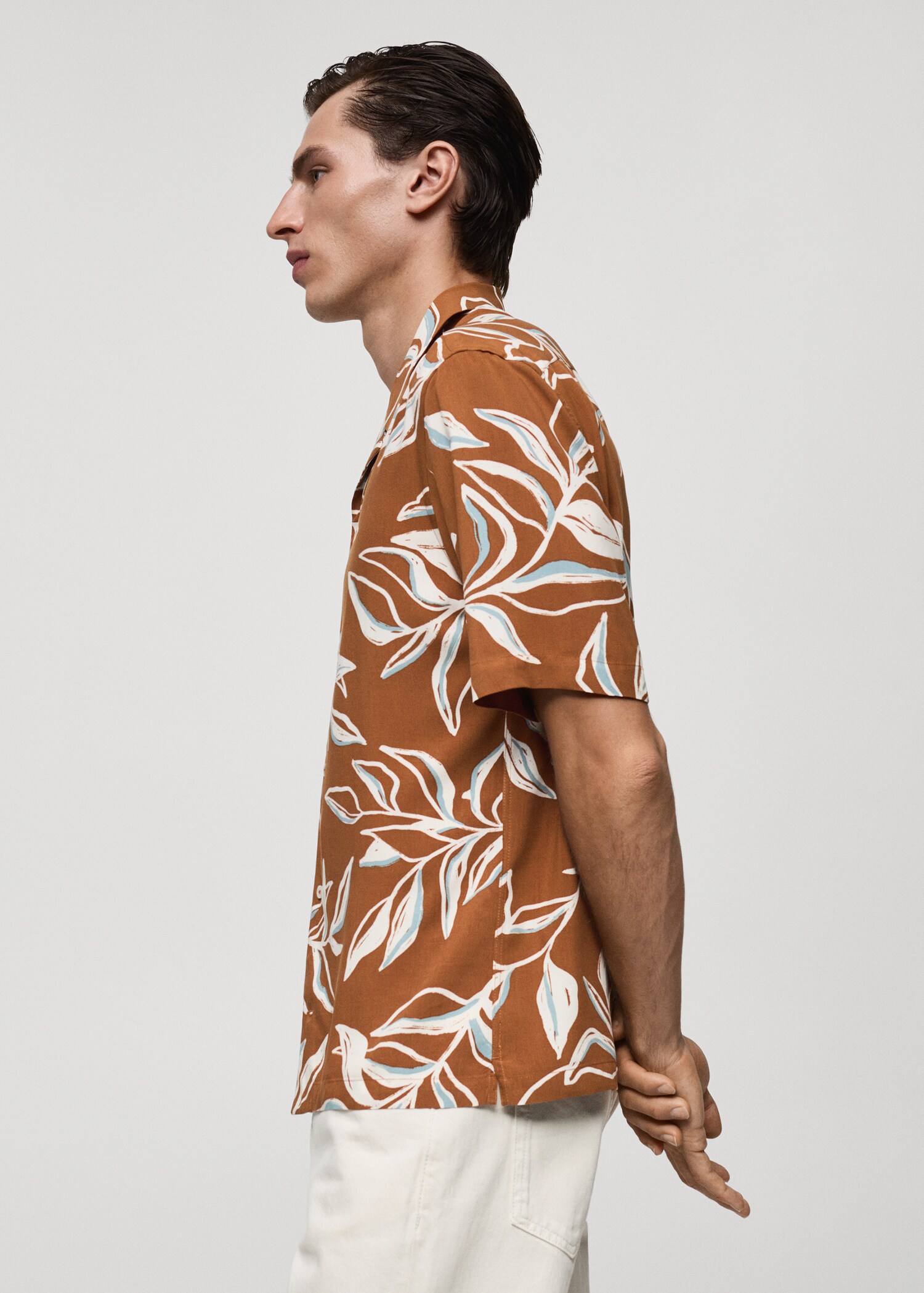 Regular-fit Hawaiian-print shirt - Details of the article 2