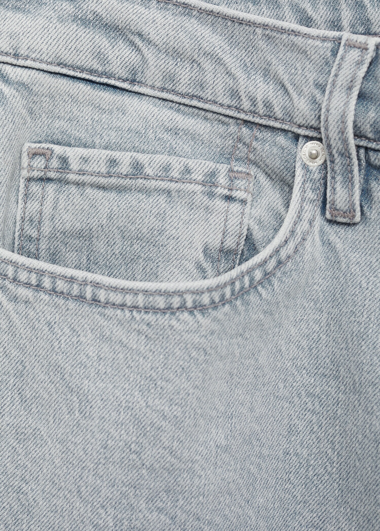 Regular-Fit-Jeans mit heller Waschung - Detail des Artikels 0