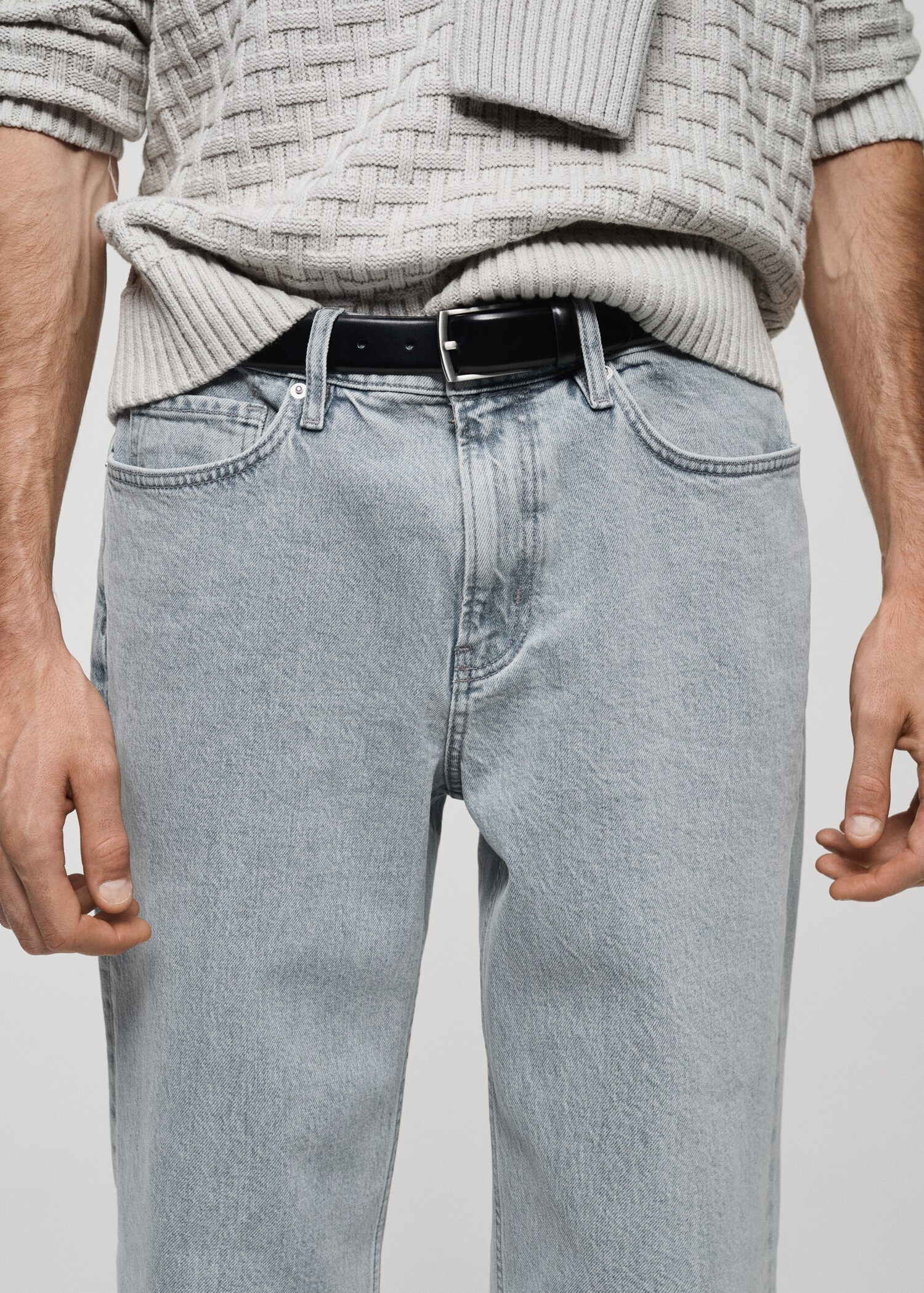 Regular-Fit-Jeans mit heller Waschung - Detail des Artikels 1