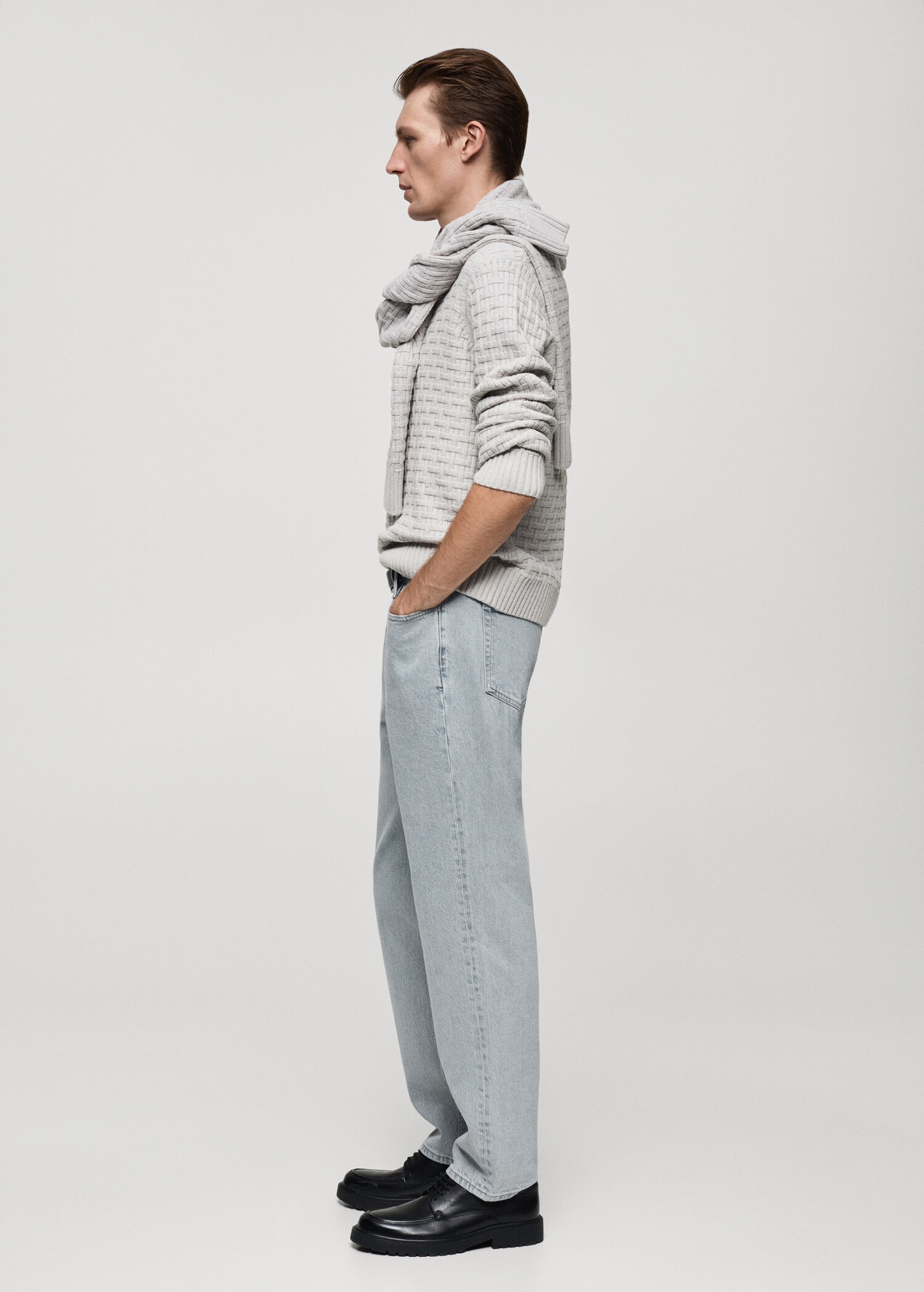 Regular-Fit-Jeans mit heller Waschung - Detail des Artikels 2