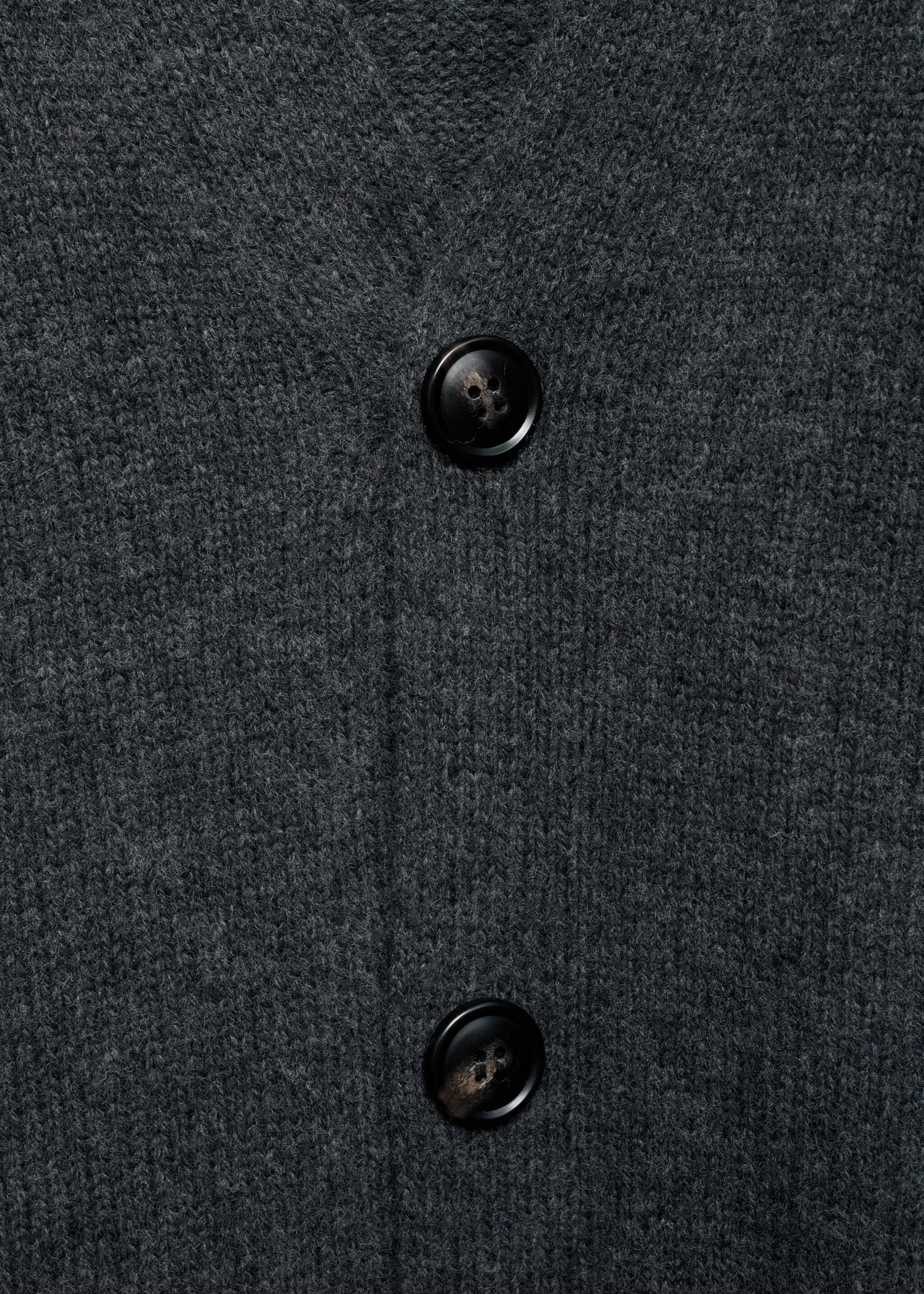 Medium-knit wool cardigan - Details of the article 8