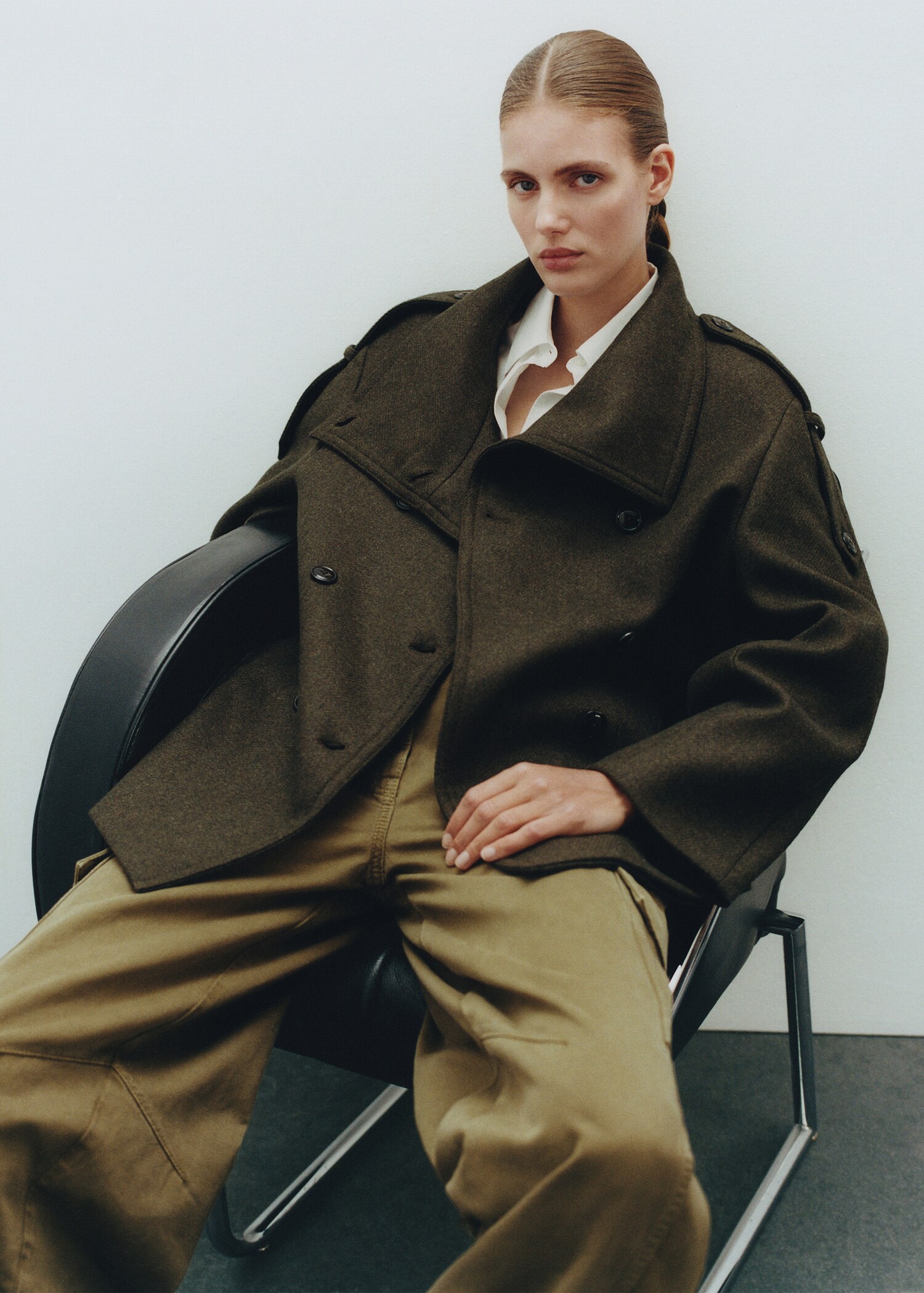 Double-breasted wool coat - Details of the article 6