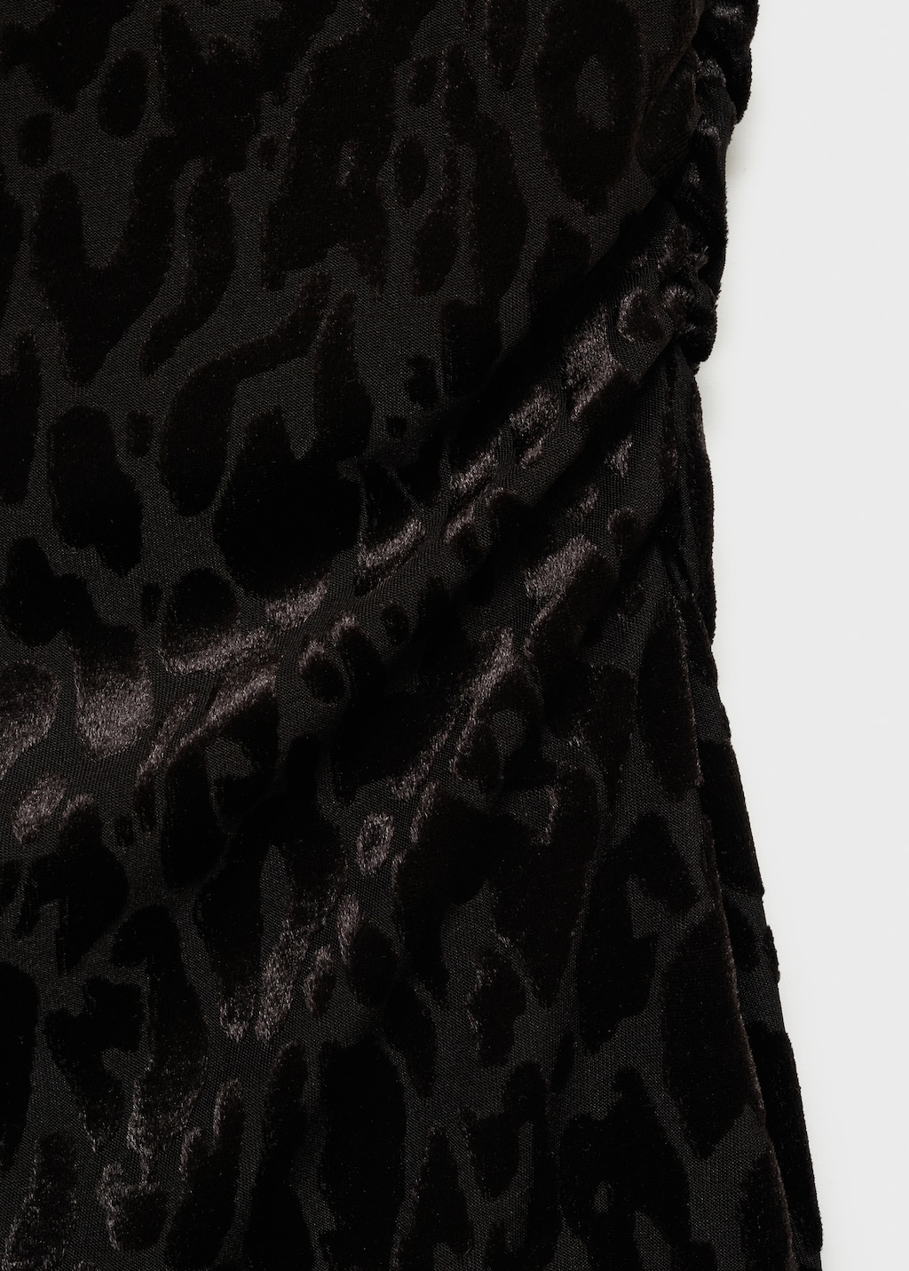 Short leopard velvet dress Women MANGO Pakistan